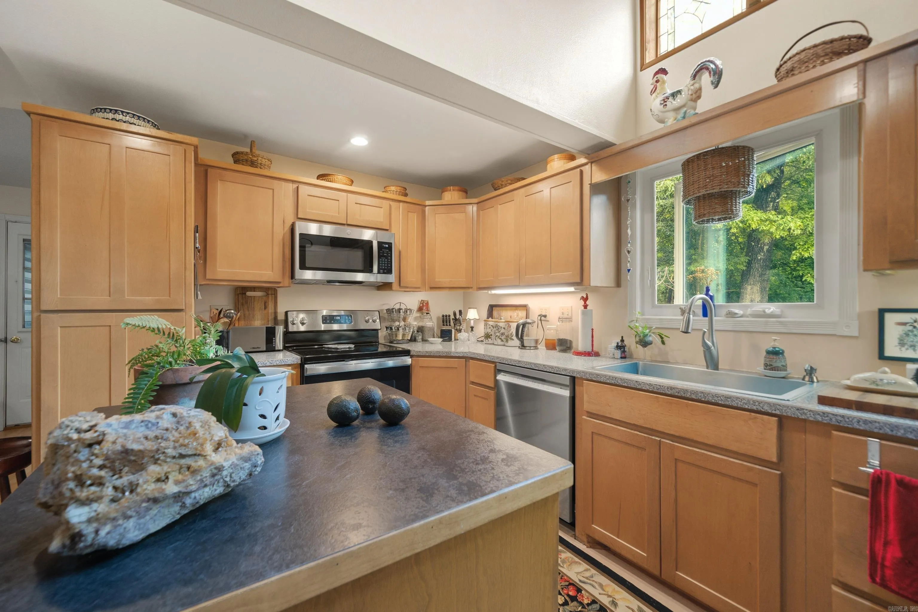 Property at 382  Music mountain - Image 13
