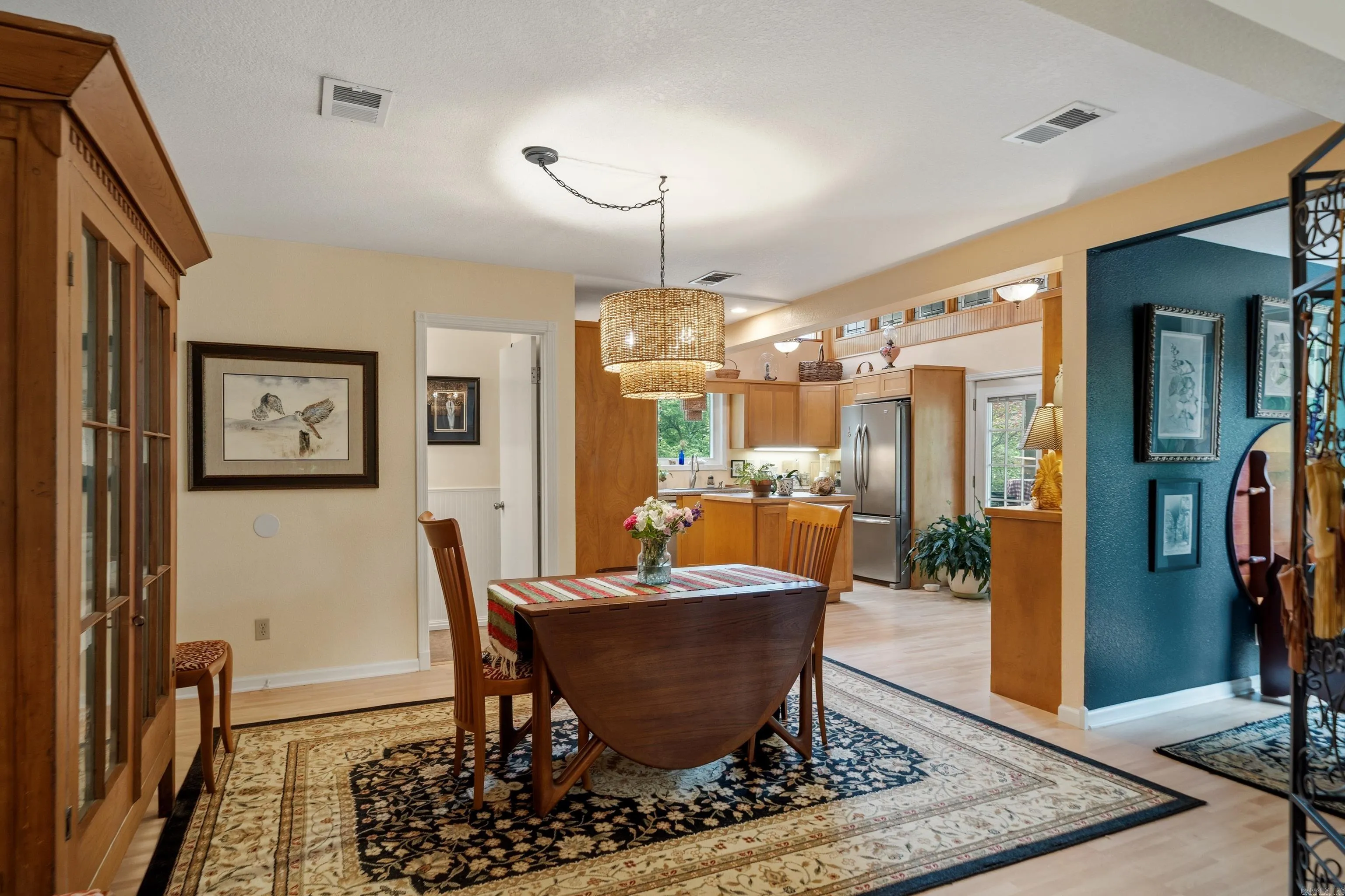 Property at 382  Music mountain - Image 9
