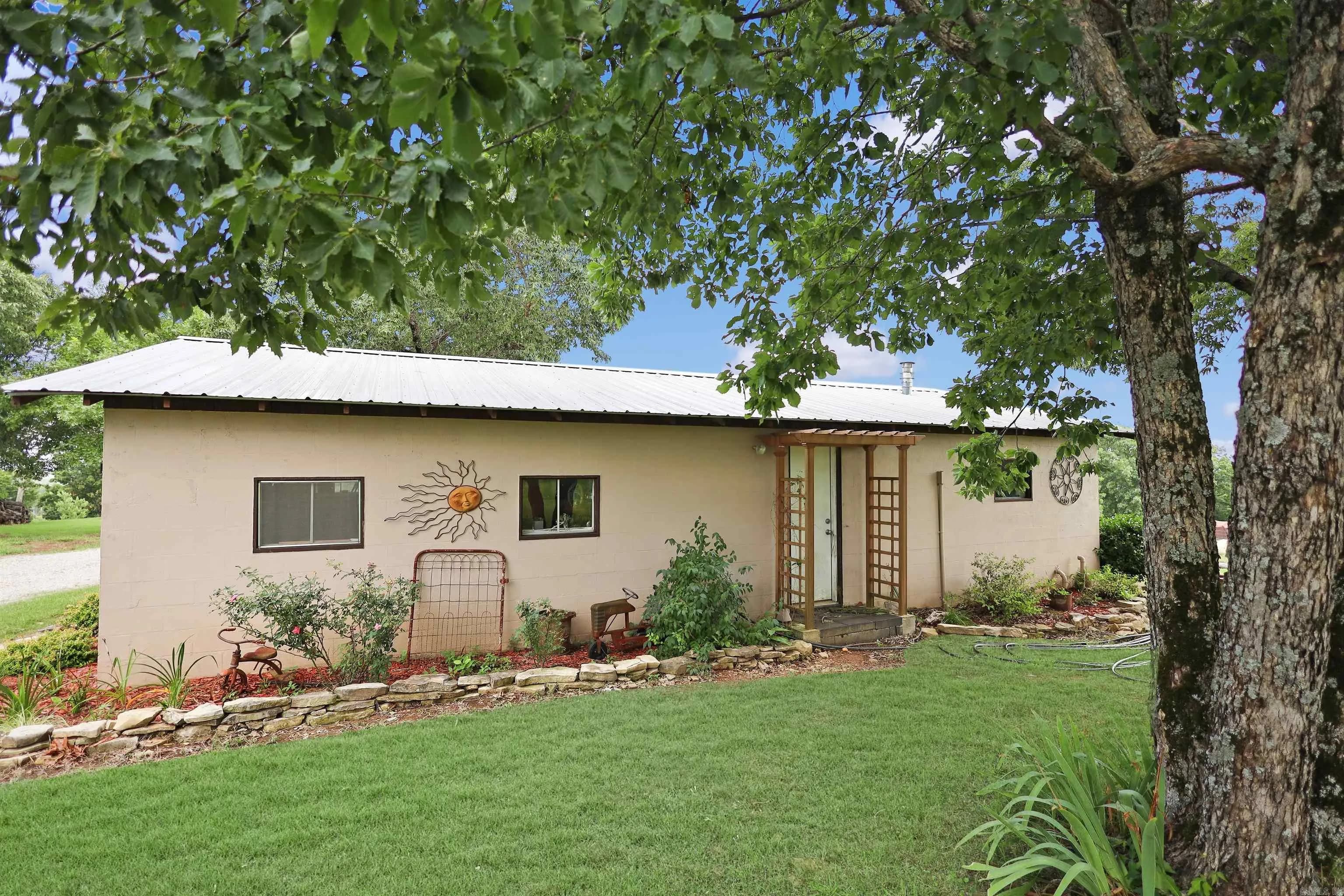 Property at 6633  Hwy 201 s - Image 39