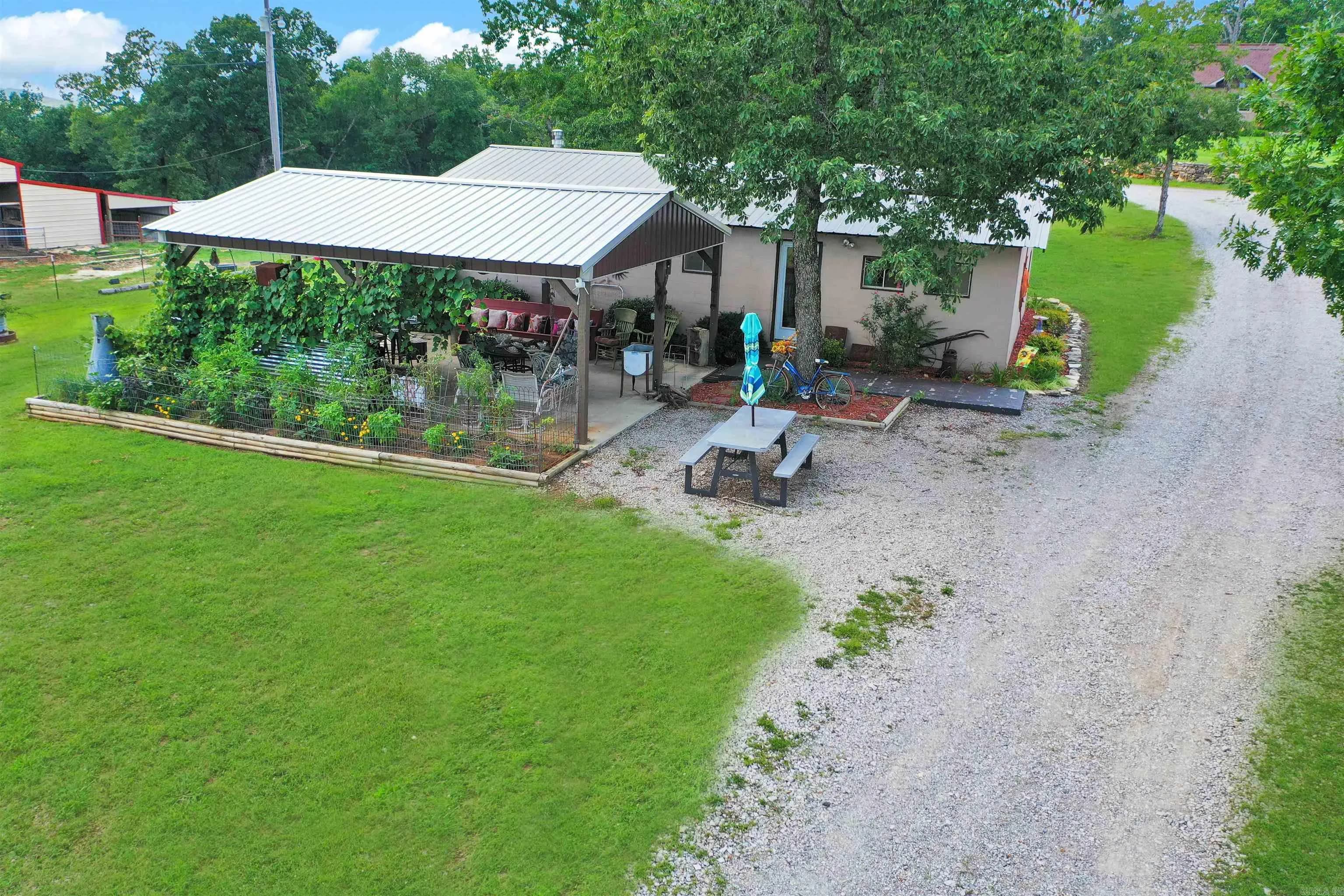 Property at 6633  Hwy 201 s - Image 40