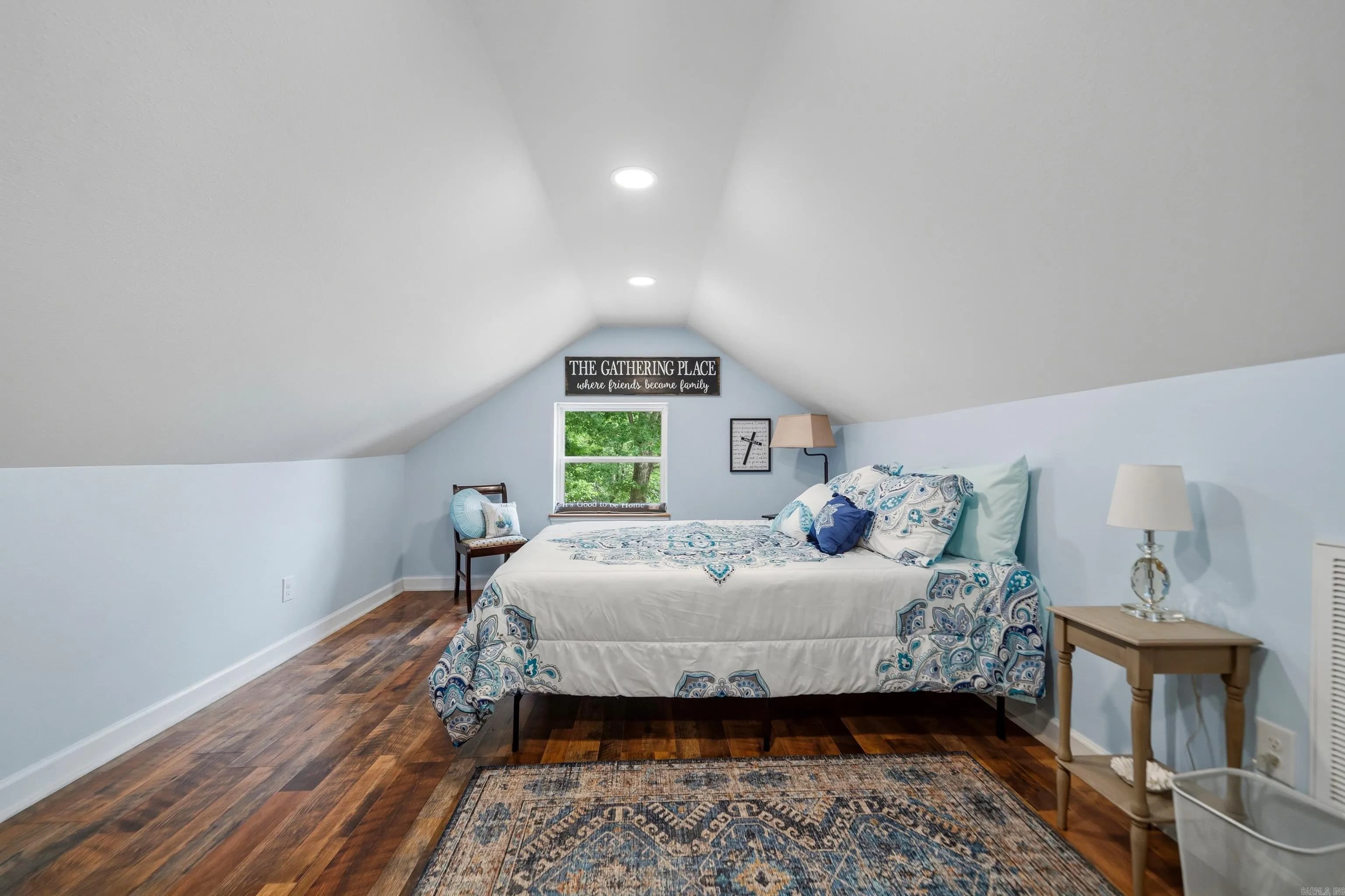Property at 236  Sharon - Image 32