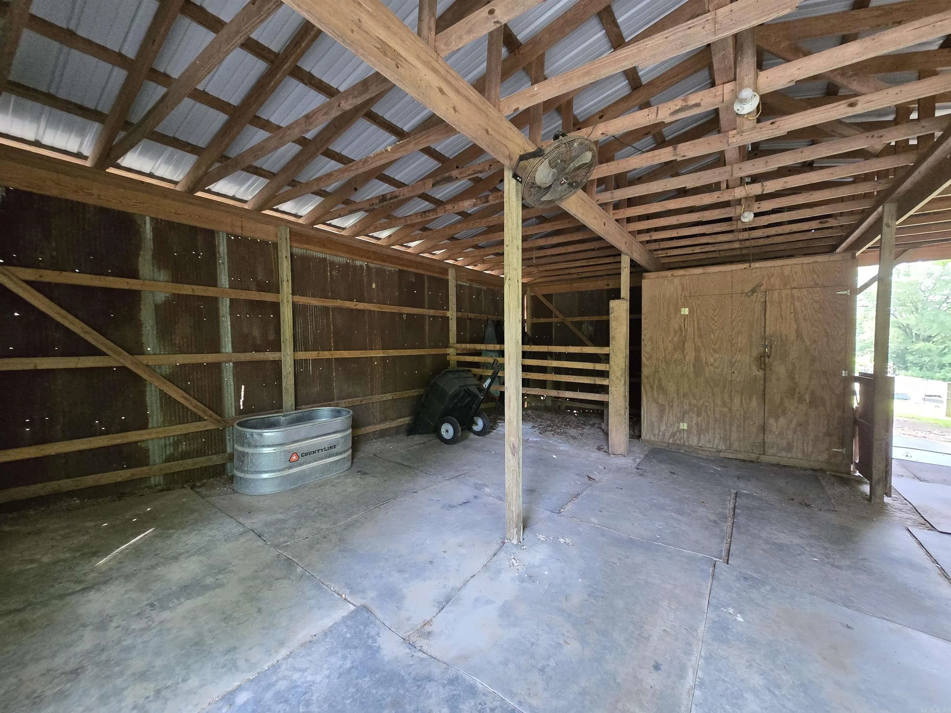 Property at 719  Oakvale - Image 22