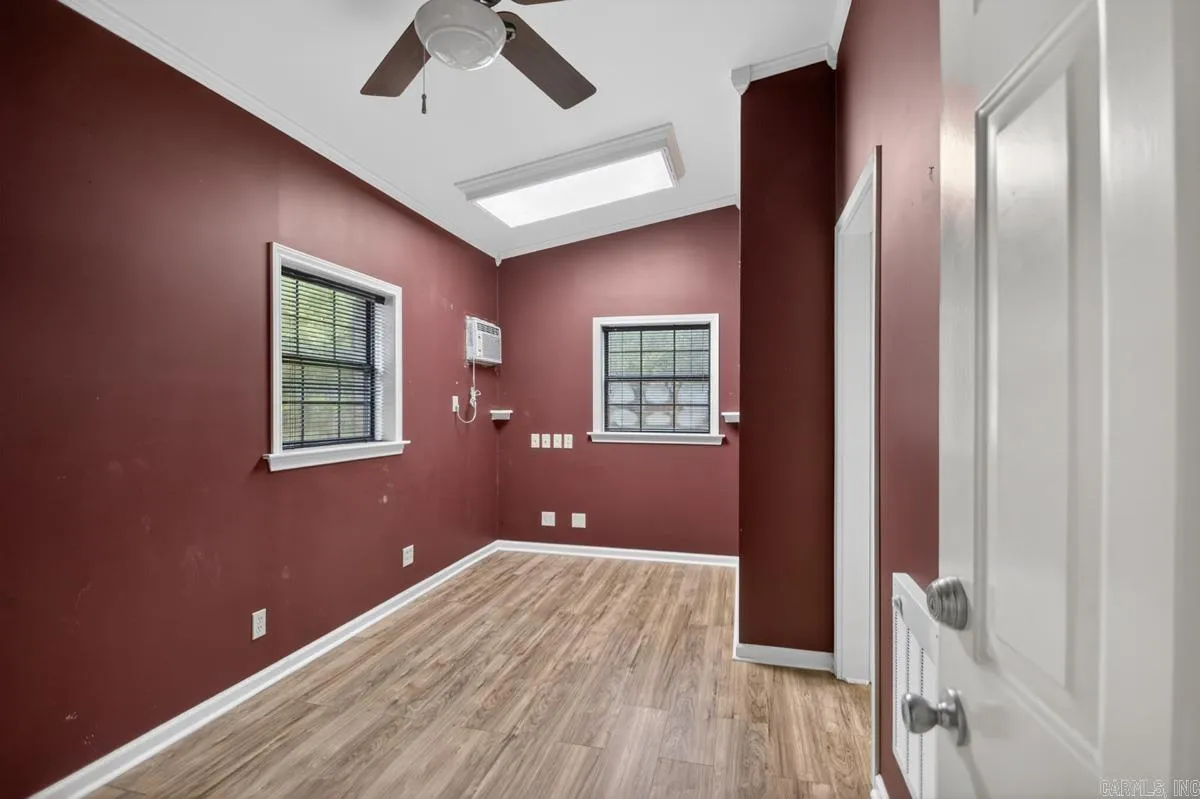 Property at 4116  Front - Image 30