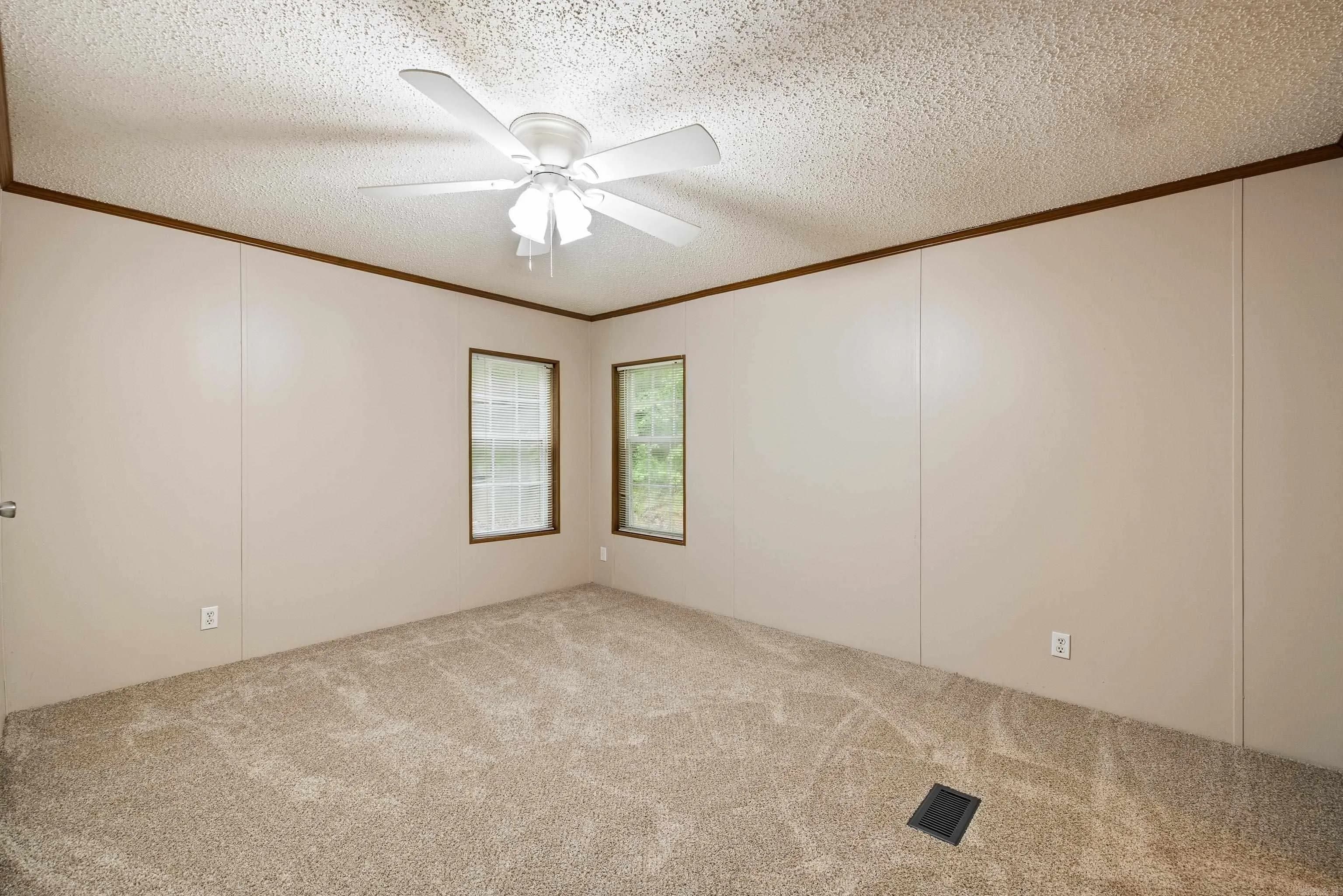 Property at 7911  Steel bridge - Image 21
