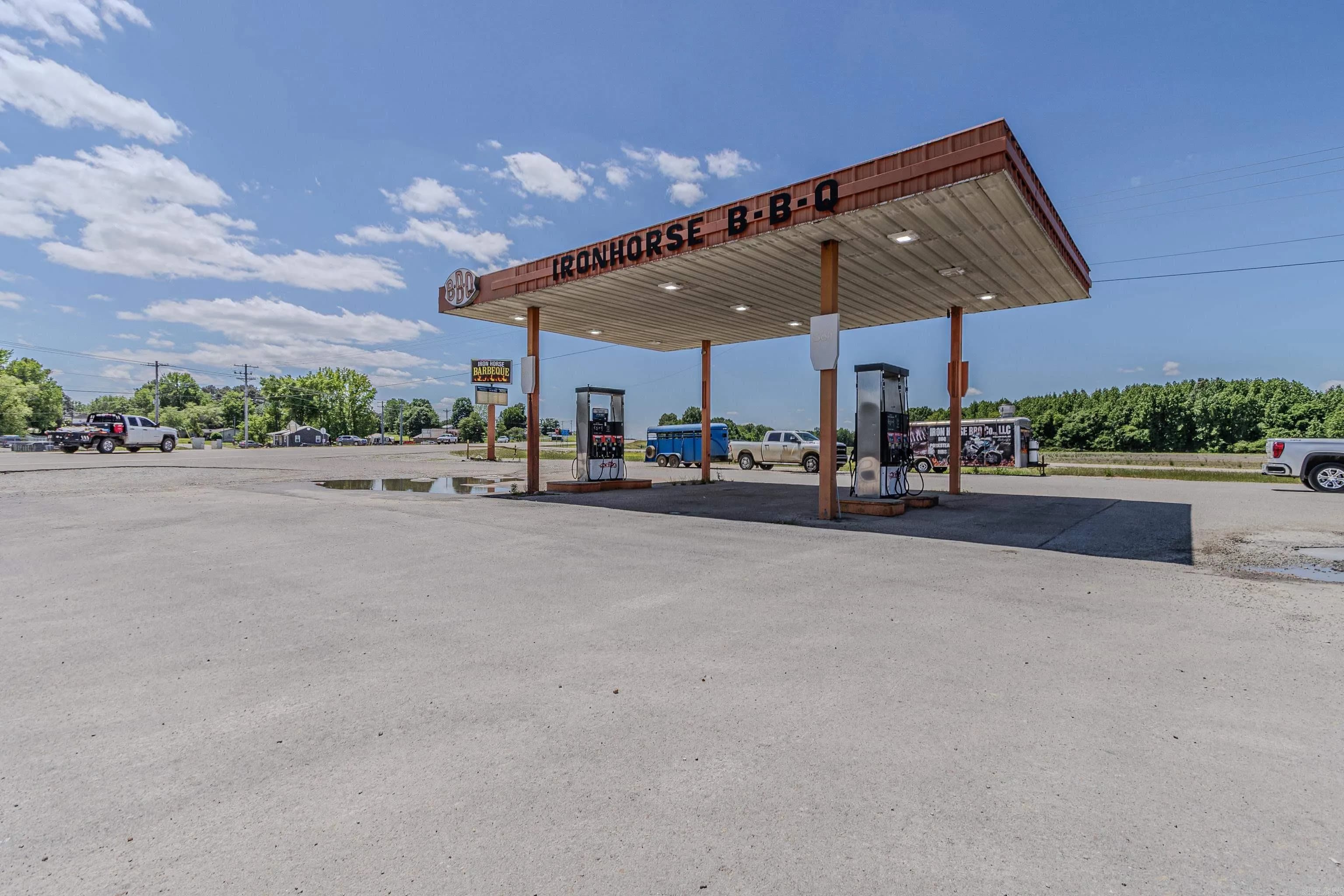Property at 2801 N Hwy 49  2806 Hwy 49 N Pa - Image 3