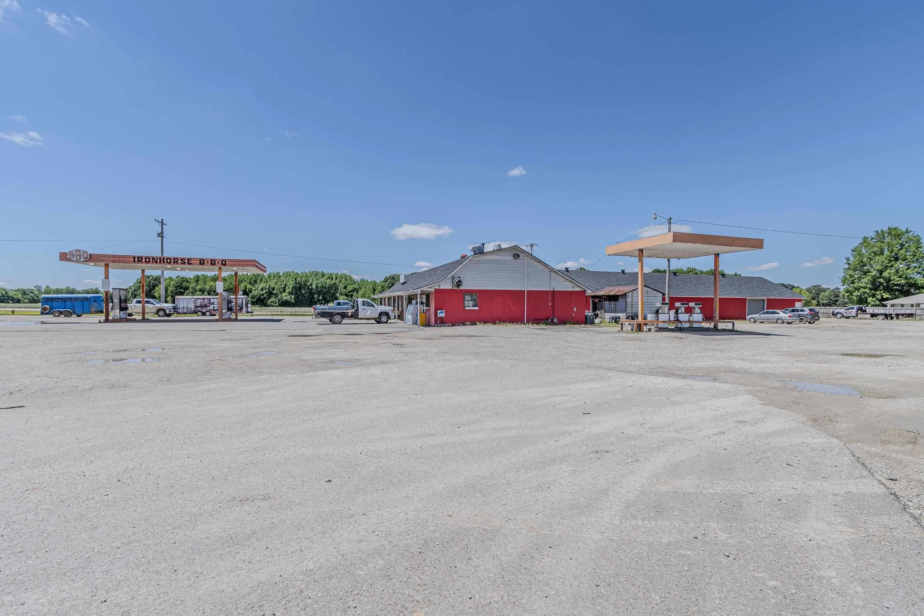 Property at 2801 N Hwy 49  2806 Hwy 49 N Pa - Image 2