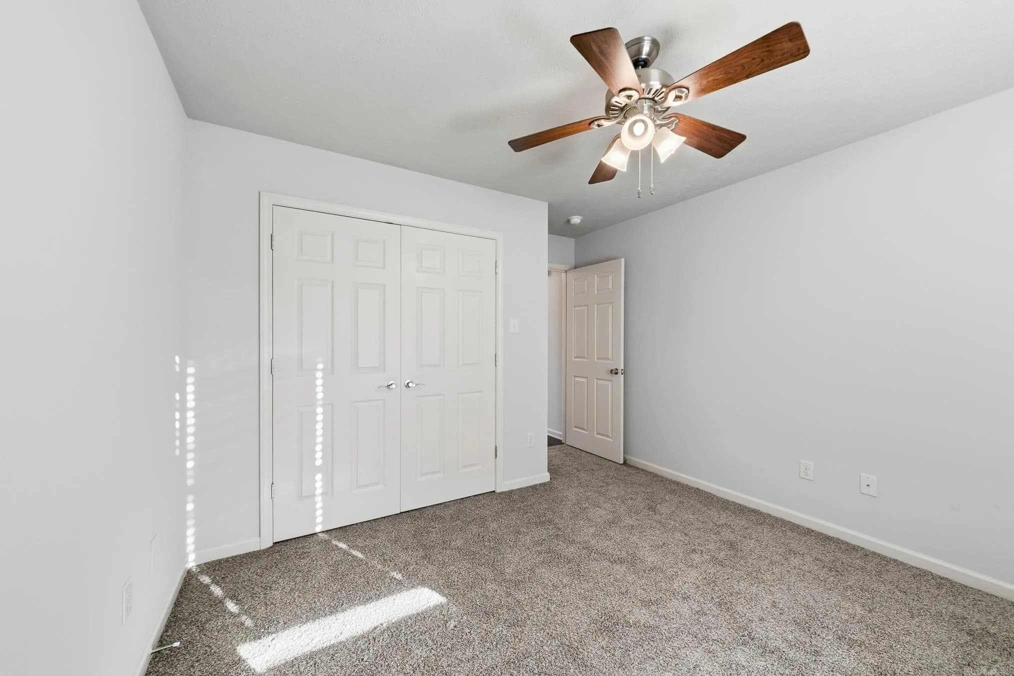 Property at 27  Highplains - Image 27