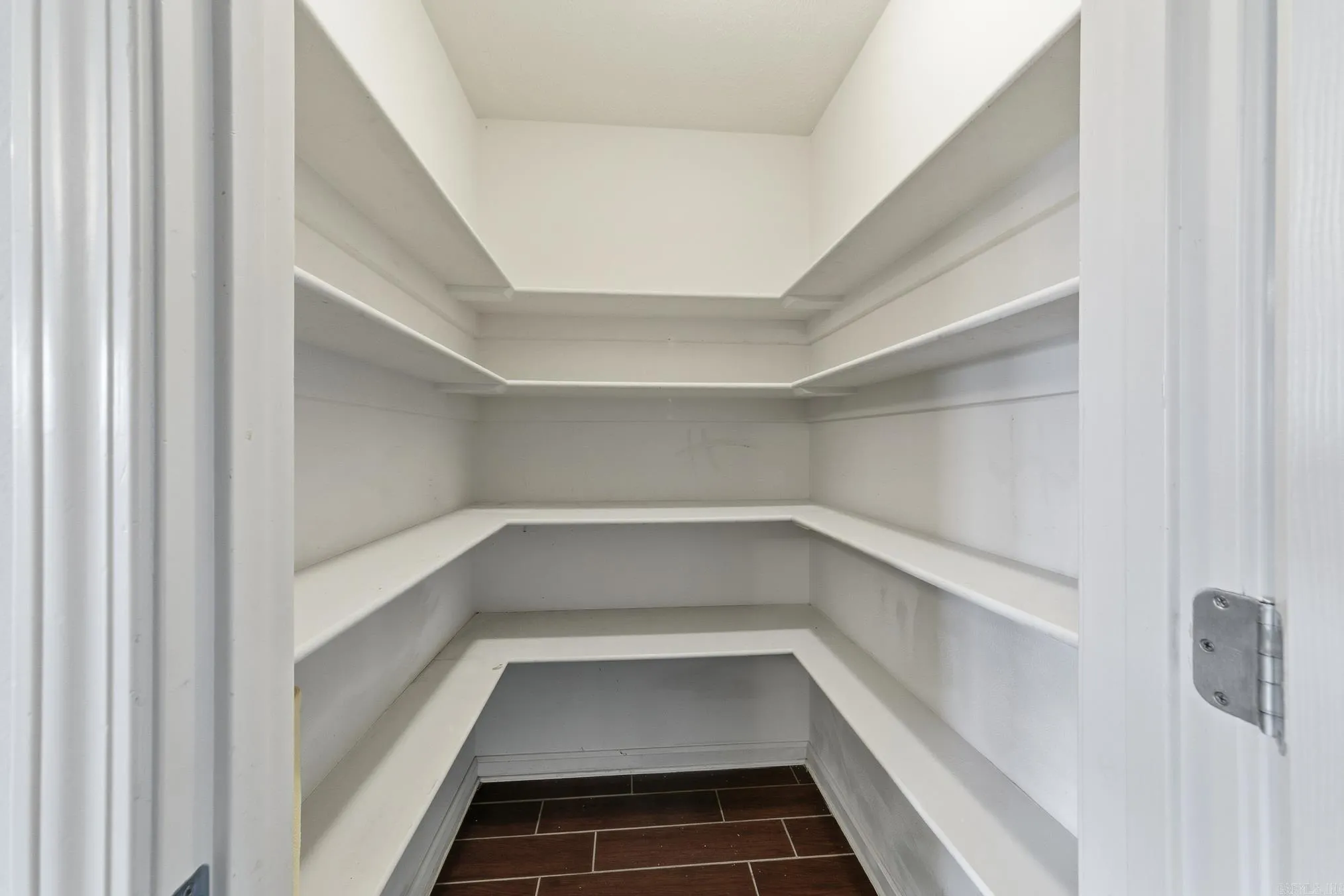 Property at 27  Highplains - Image 15