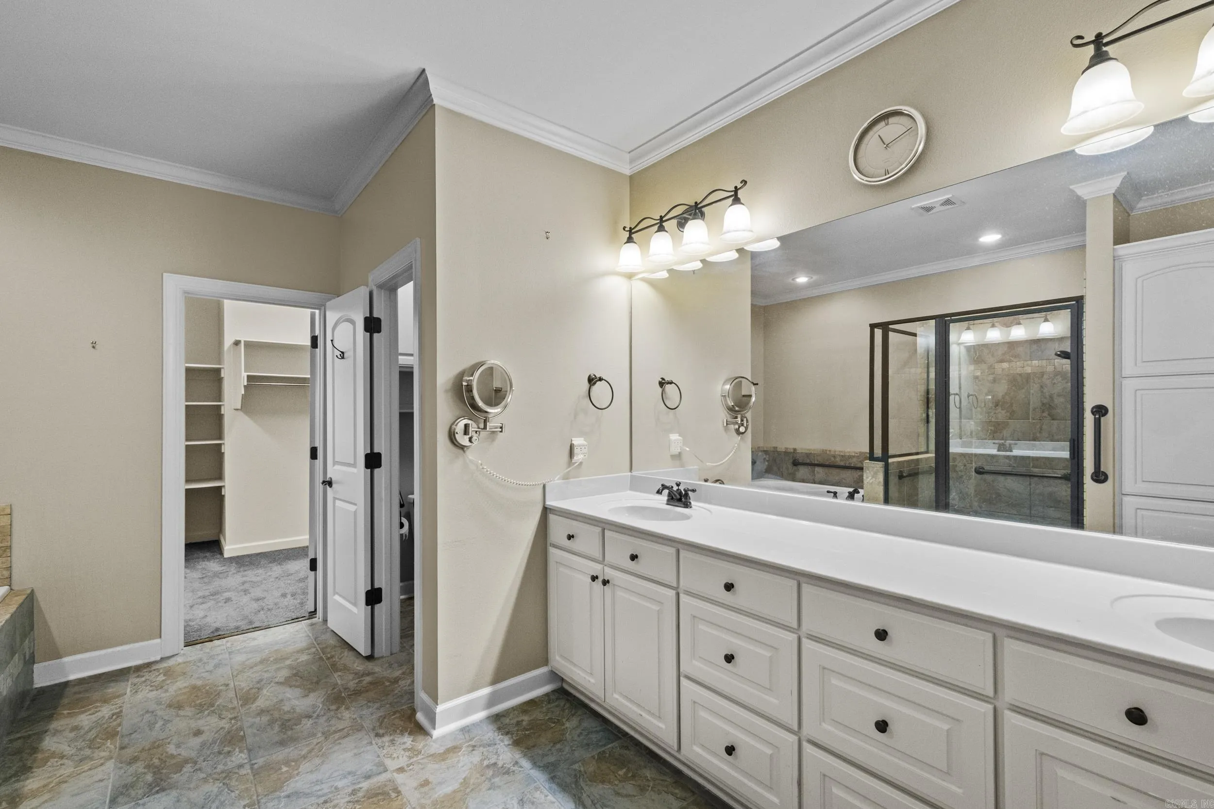 Property at 118  Lake valley drive - Image 25