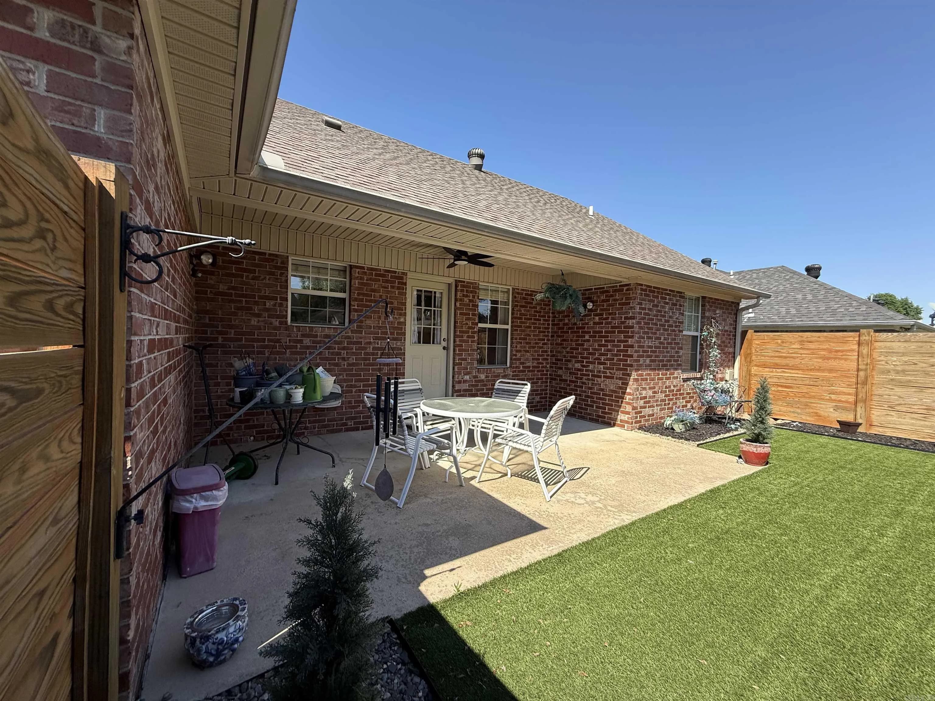Property at 2309  Audley bolton - Image 26