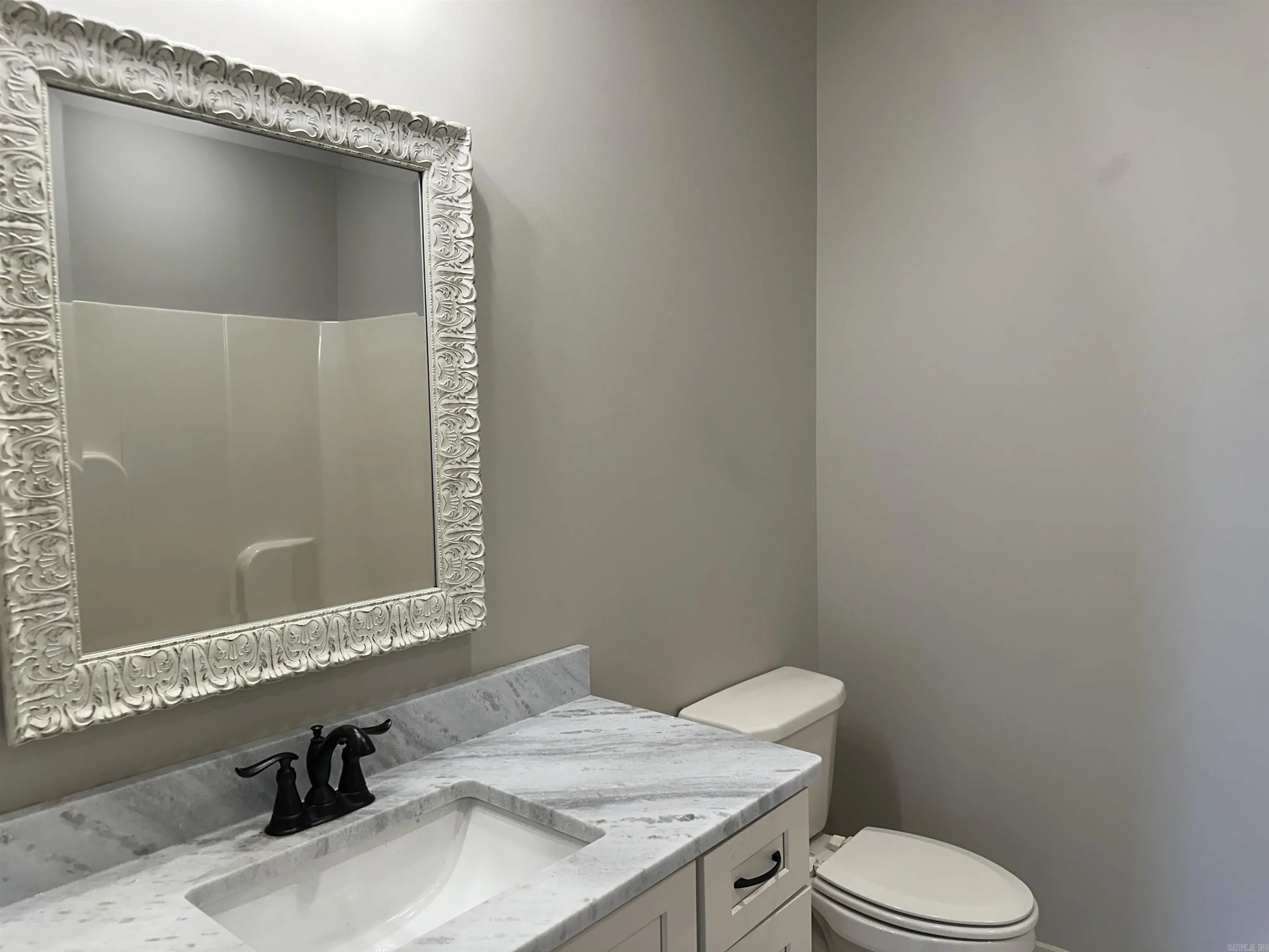Property at 218  Gulley - Image 17