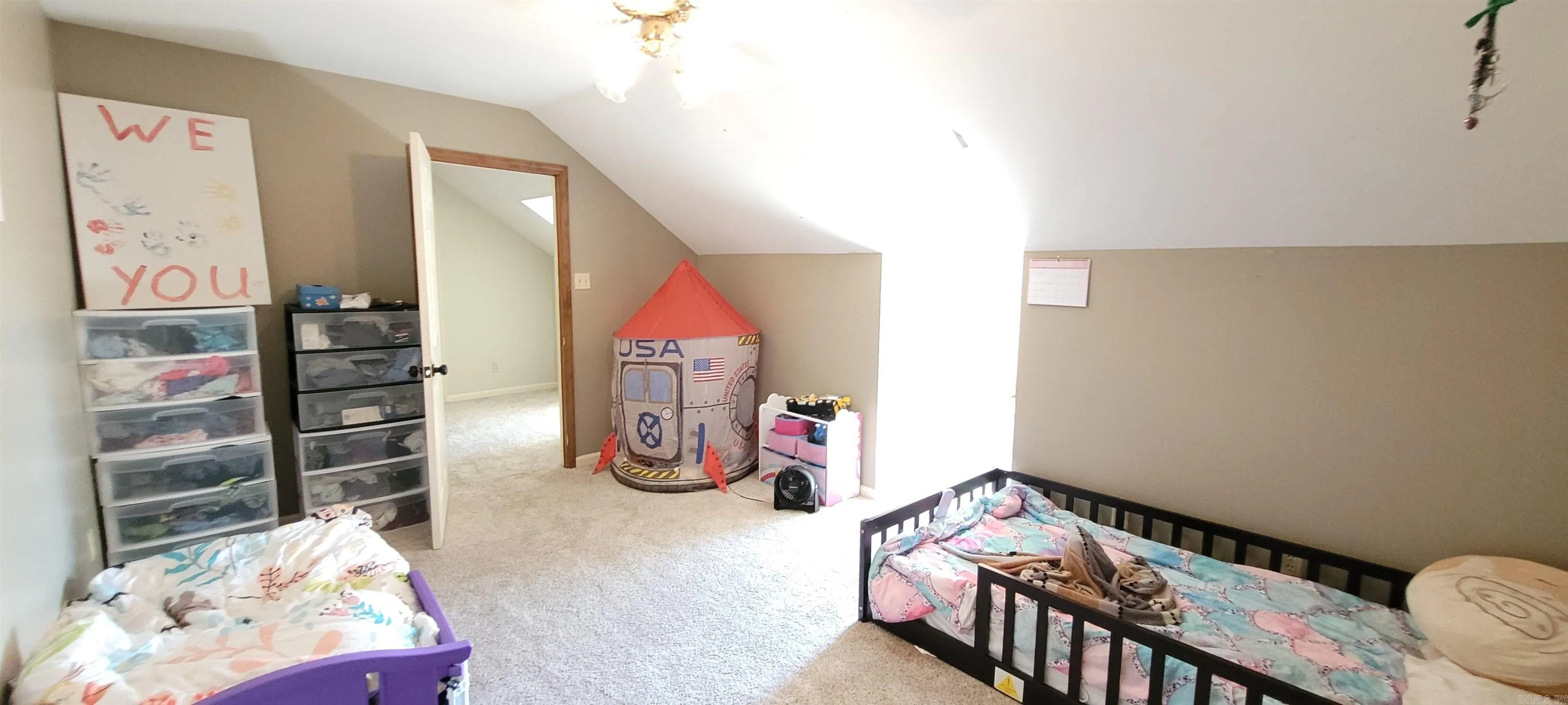 Property at 1601  Weldon - Image 47