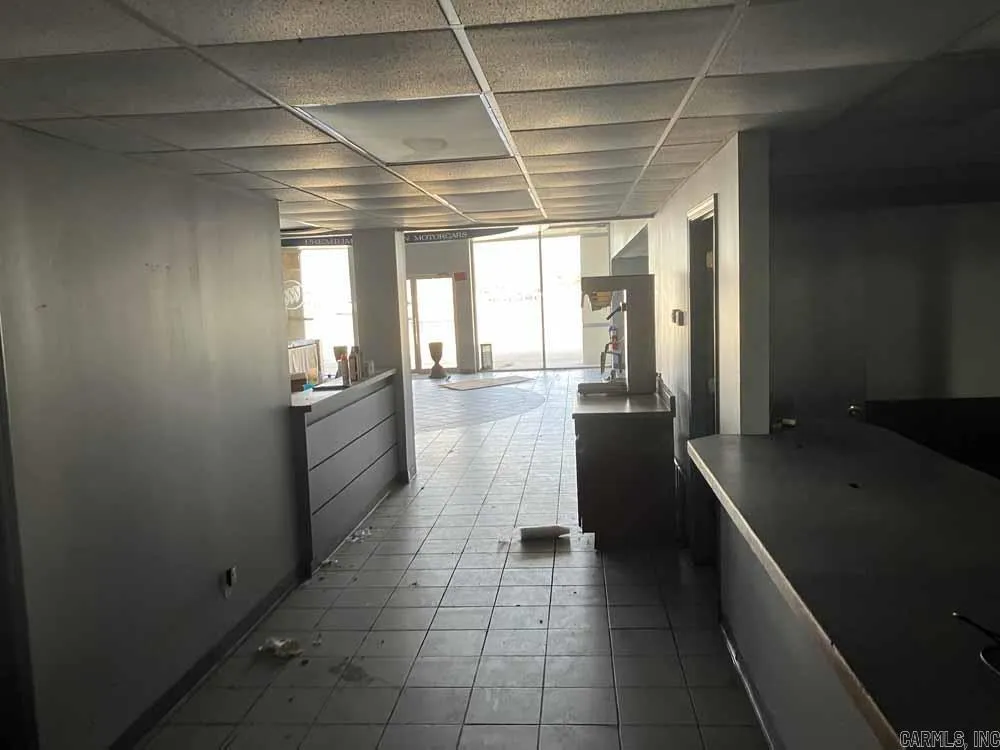 Property at 2500 E Harding - Image 48