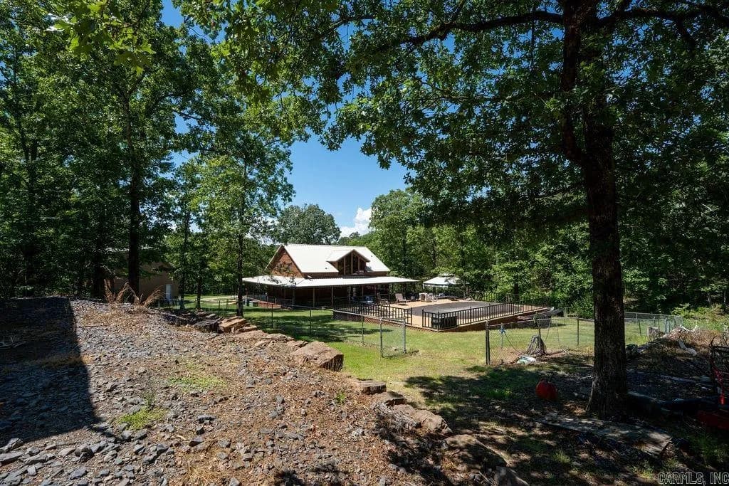 Property at 705  Industrial park rd - Image 39