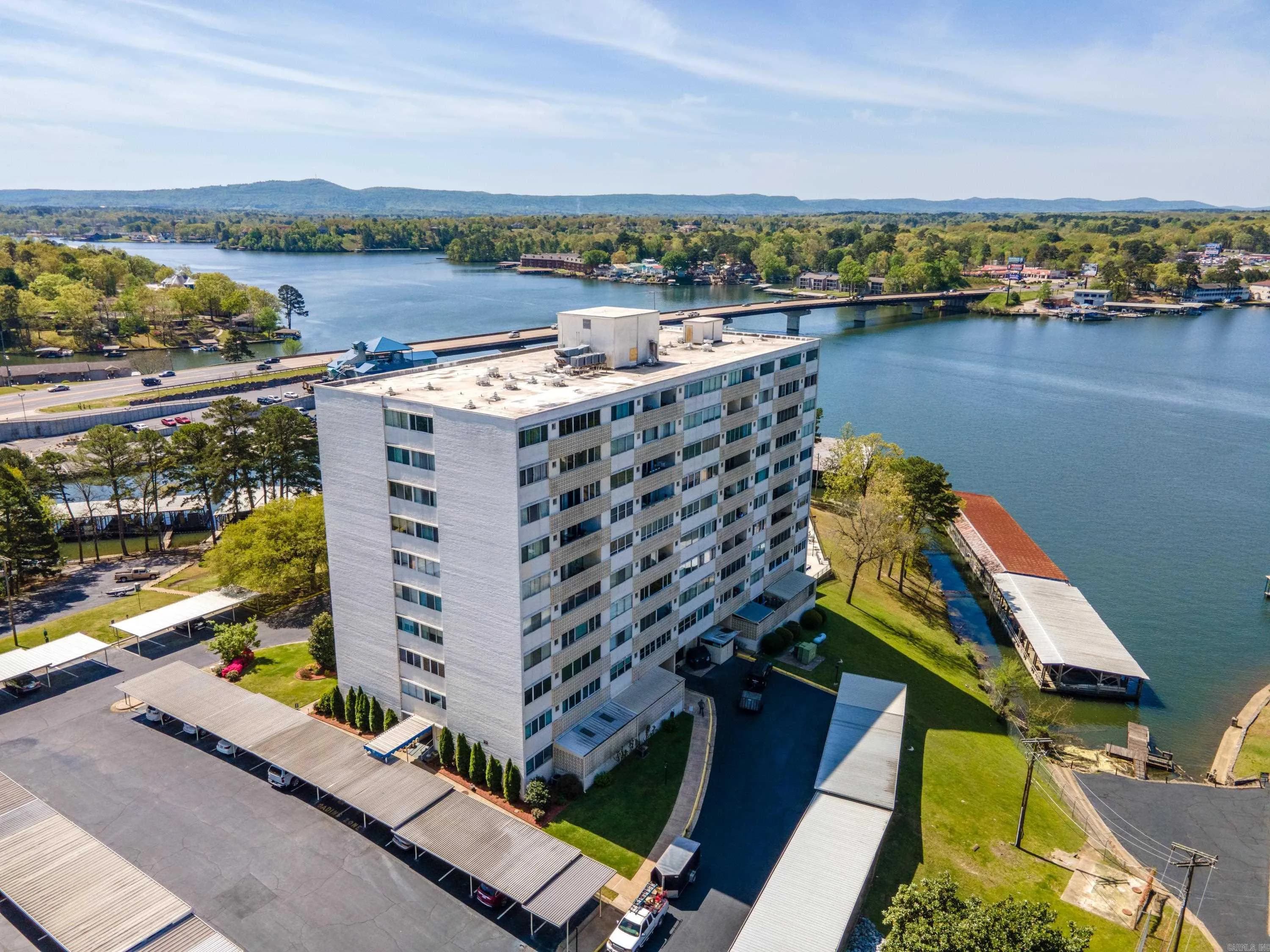 Property at 740  Weston, 810 - Image 28