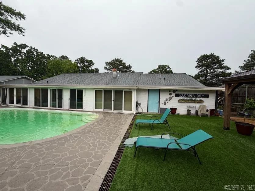 Property at 117  Shadow oaks - Image 15