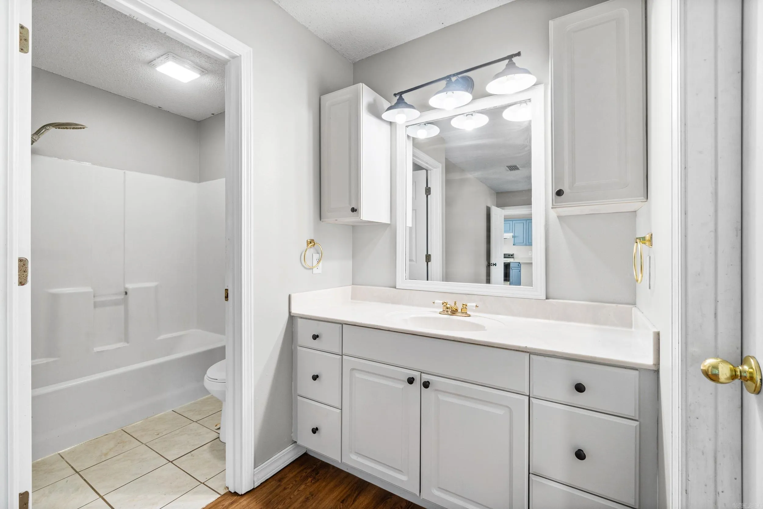 Property at 137  Langston - Image 14