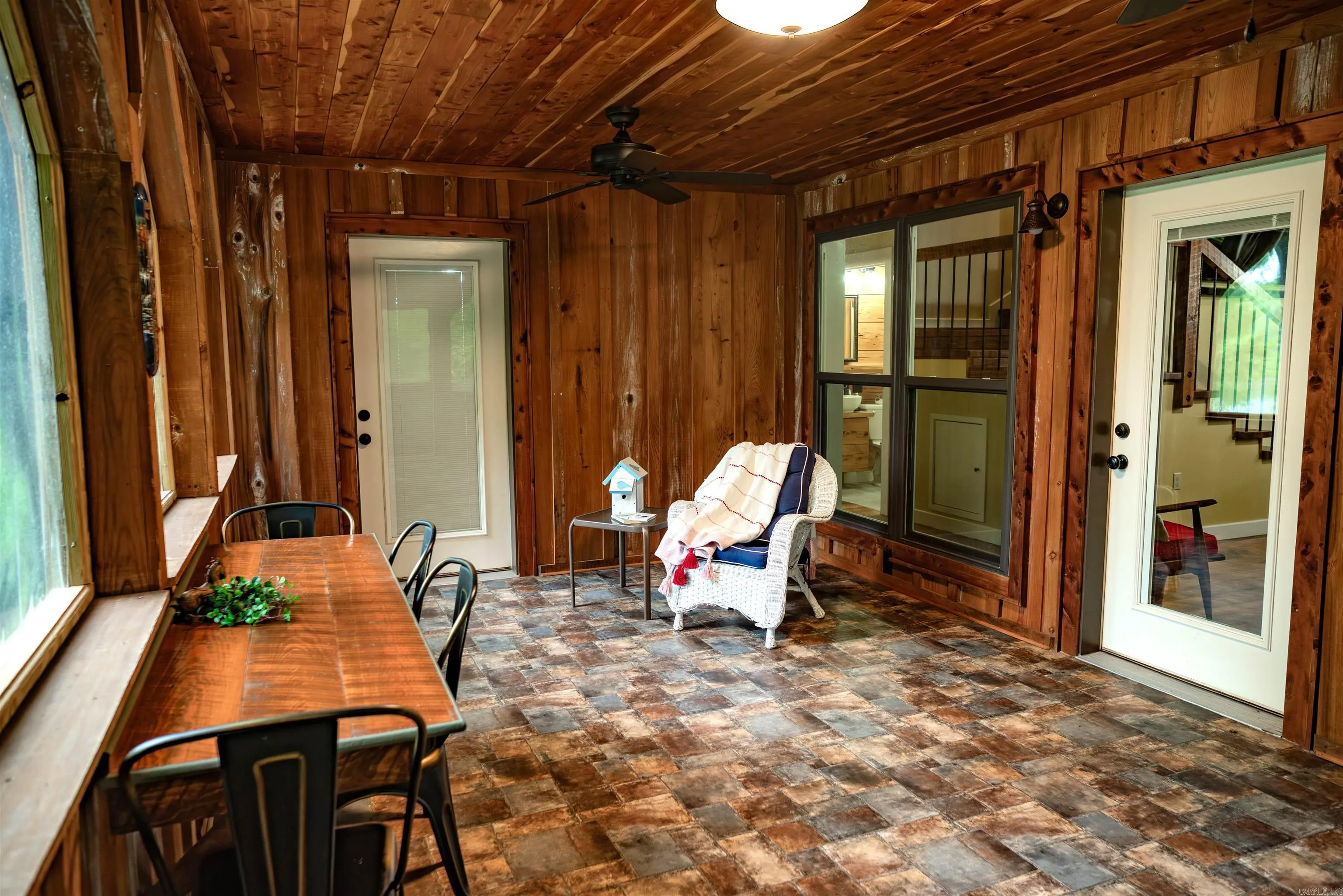 Property at 120  Upper yorktown - Image 16