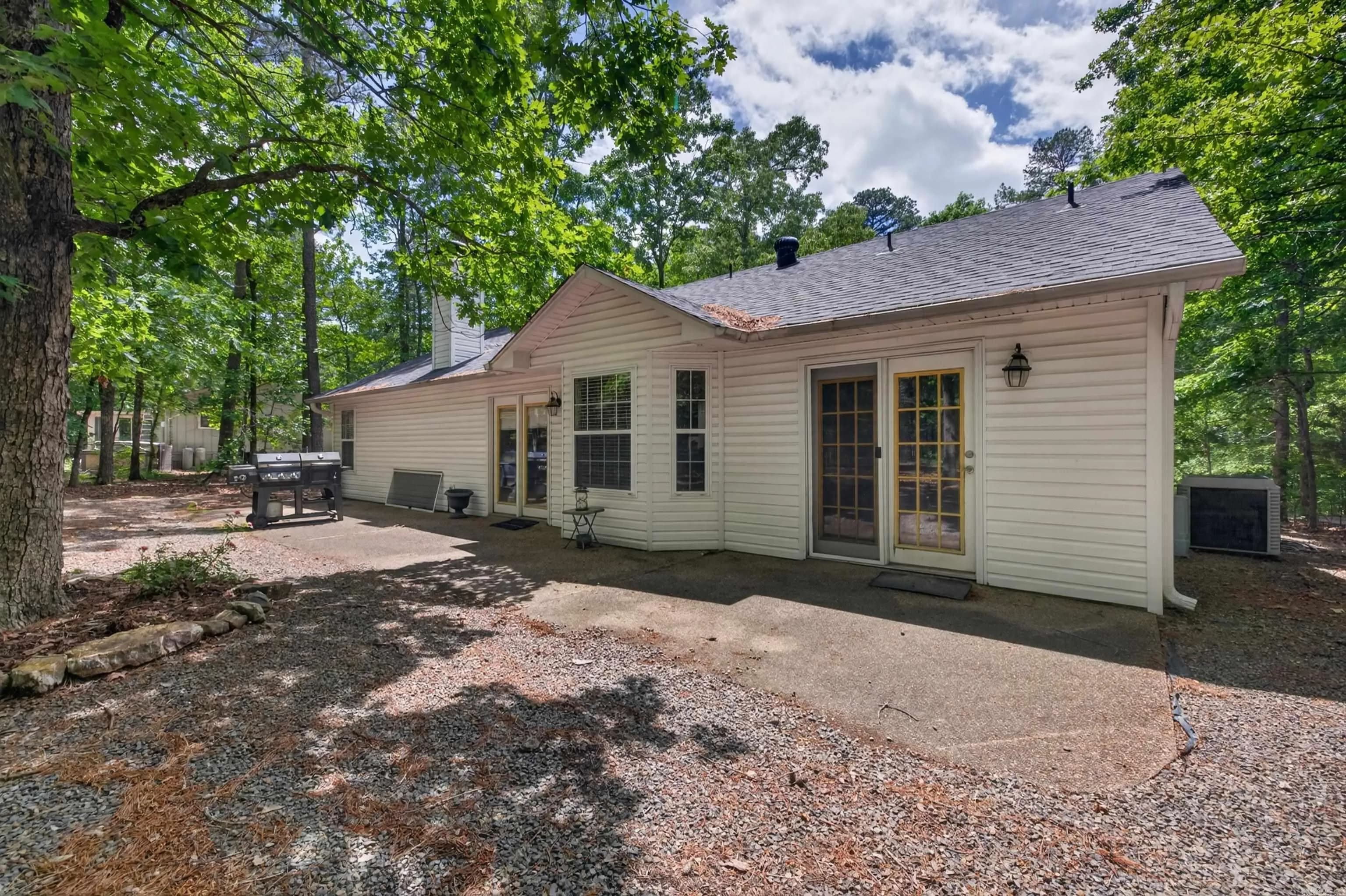 Property at 41  Doblez circle - Image 6