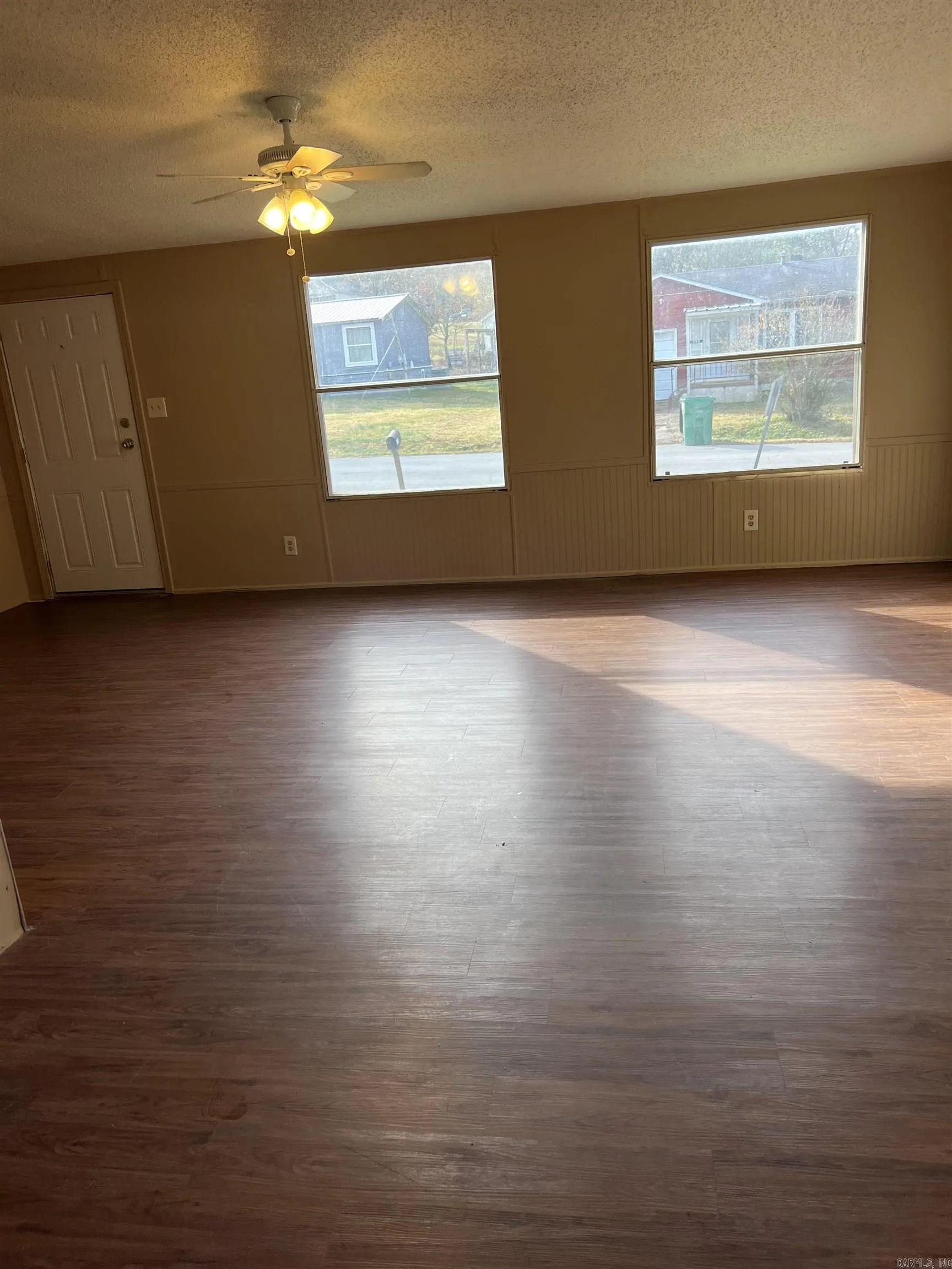 Property at 501  Girard stret - Image 11