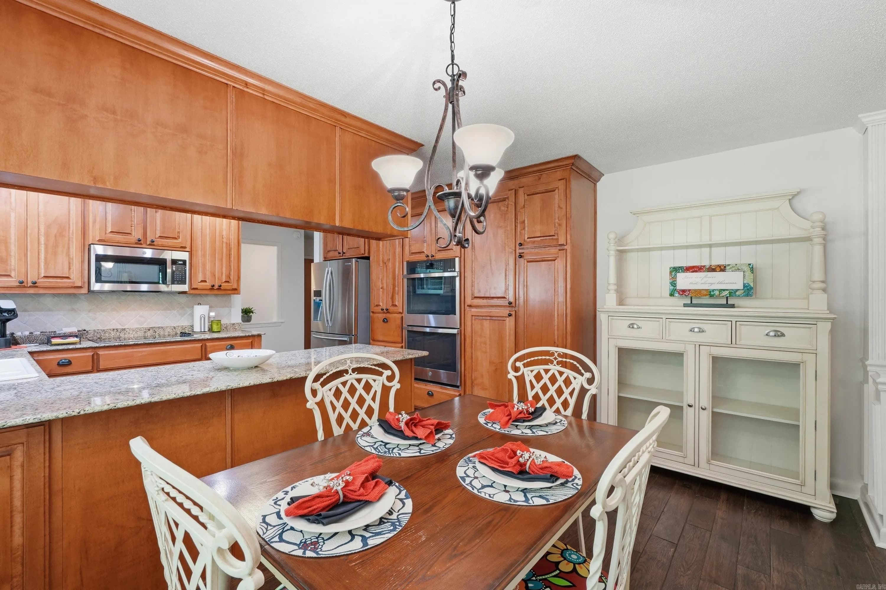Property at 107  Hillside - Image 19