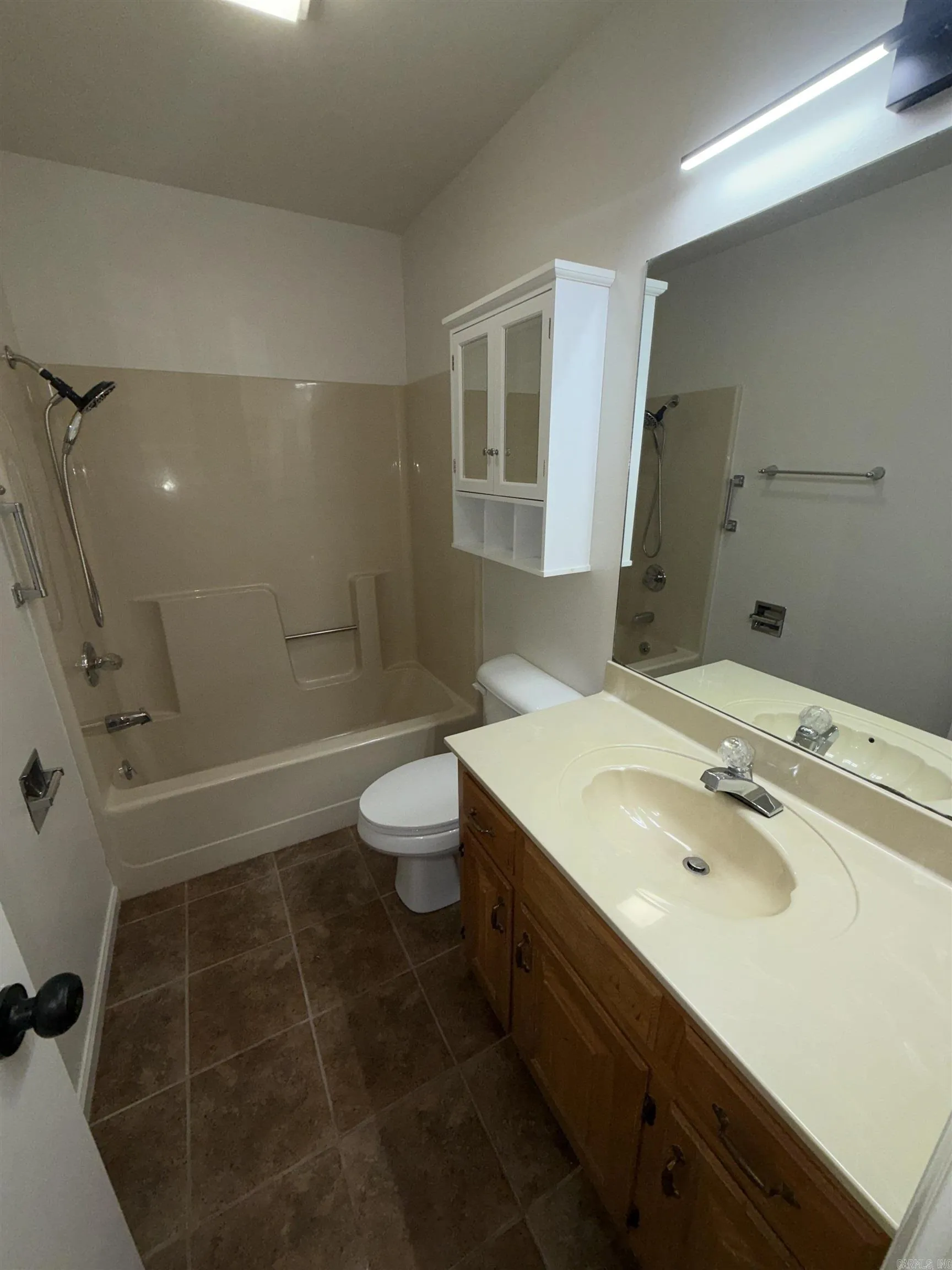 Property at 301  Hammond, E3 - Image 16