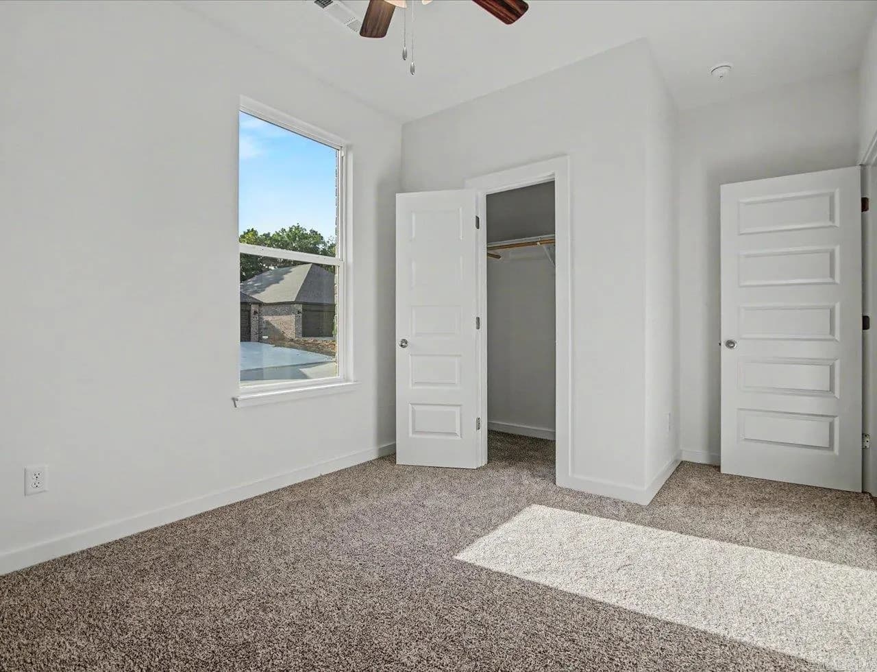 Property at 104  Mikah - Image 27