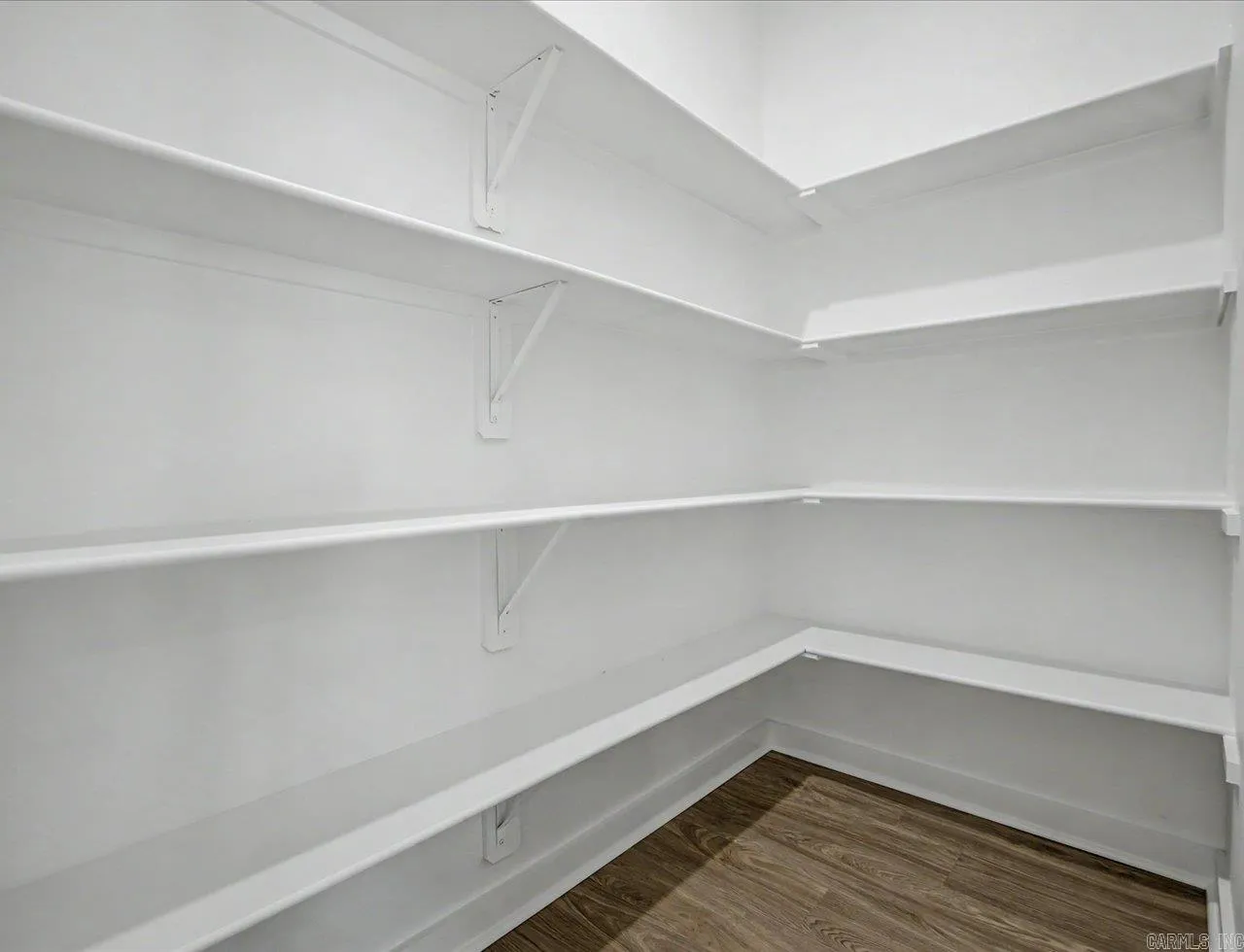 Property at 104  Mikah - Image 12