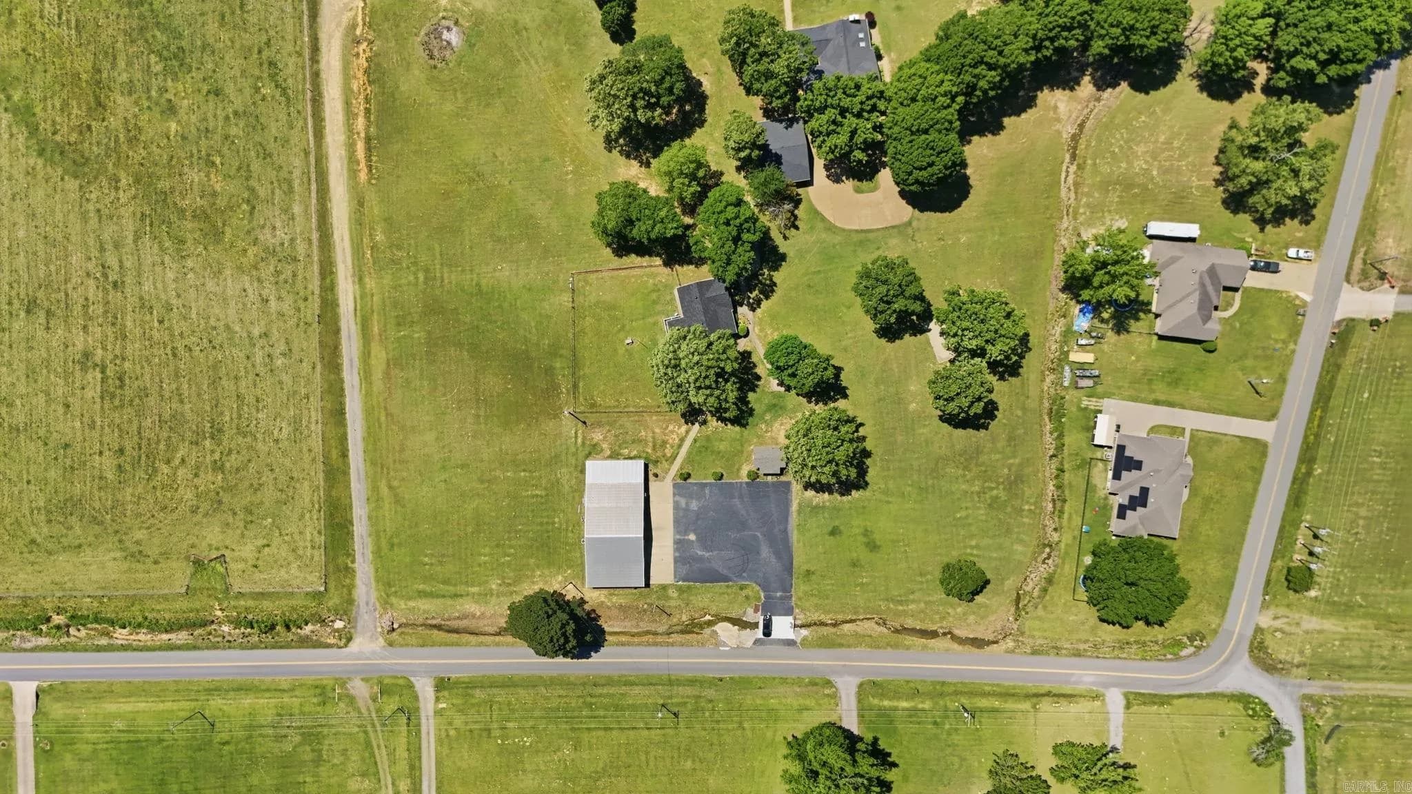 Property at 205  Dugger - Image 46