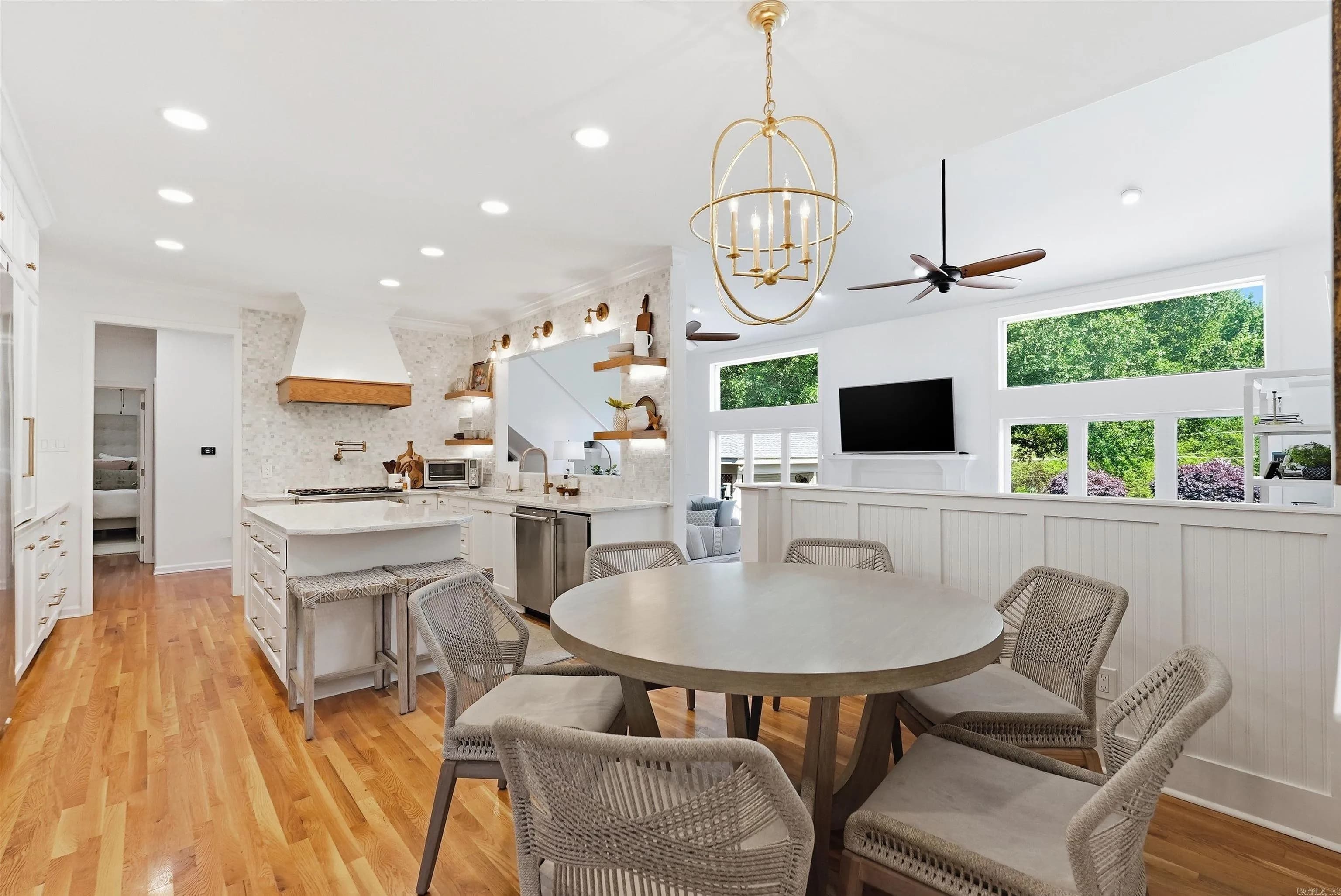 Property at 47  Kings river - Image 12