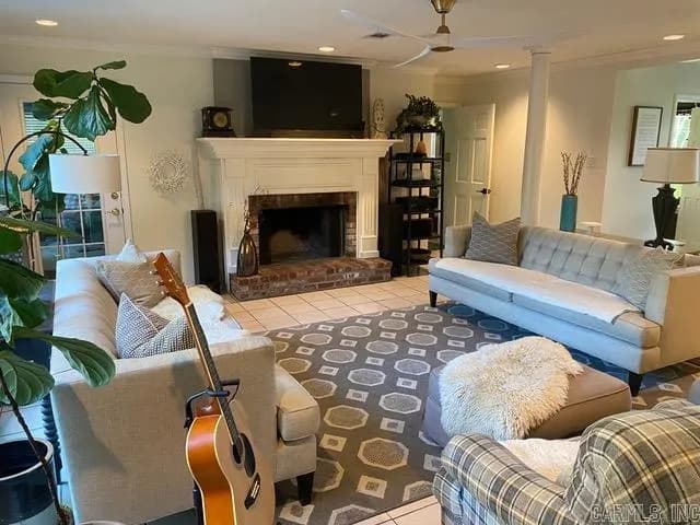 Property at 11  Riverwood place - Image 6