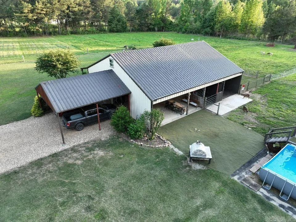 Property at 1681 S 425 - Image 8