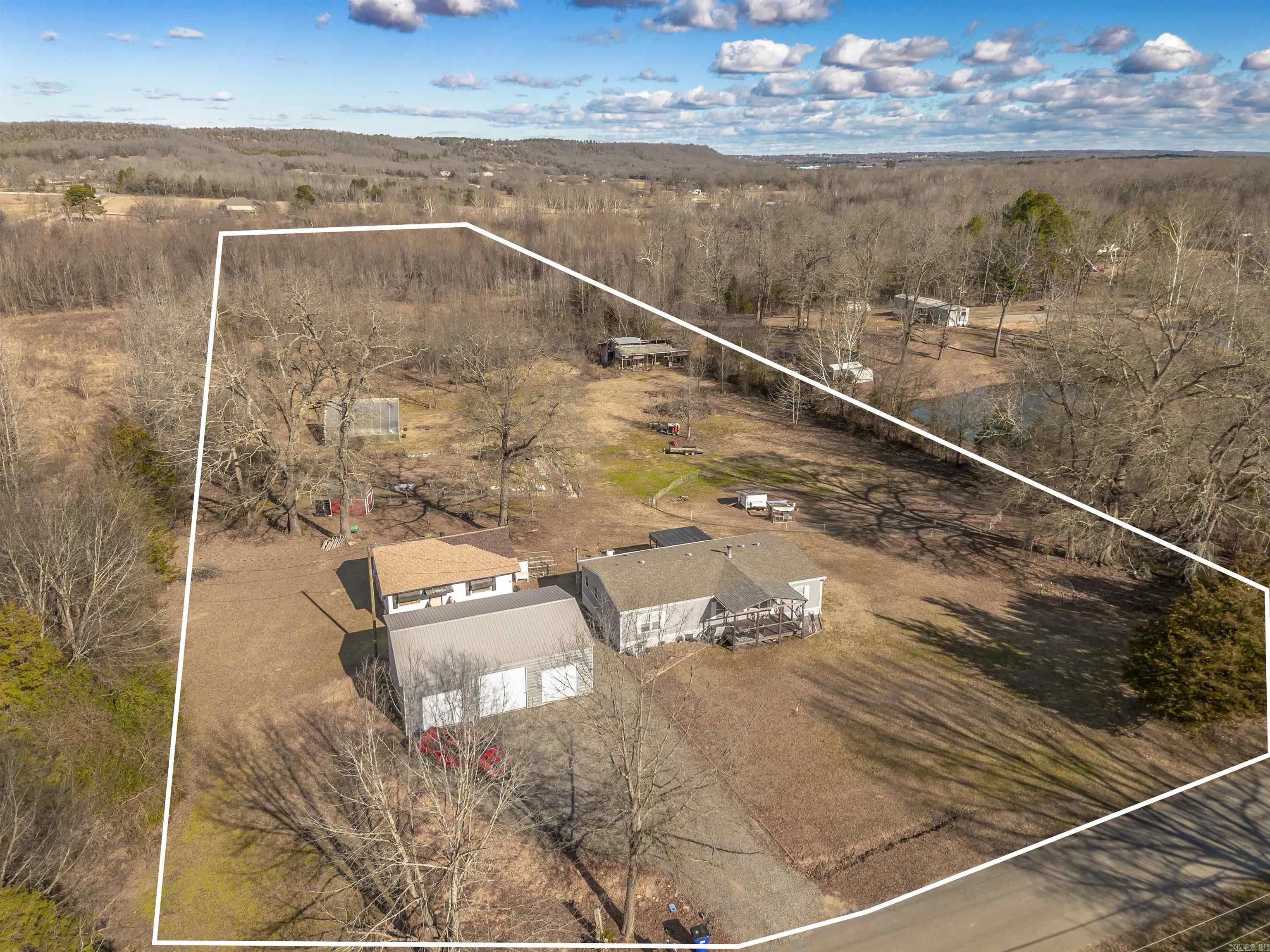 Property at 10 W Martin - Image 34