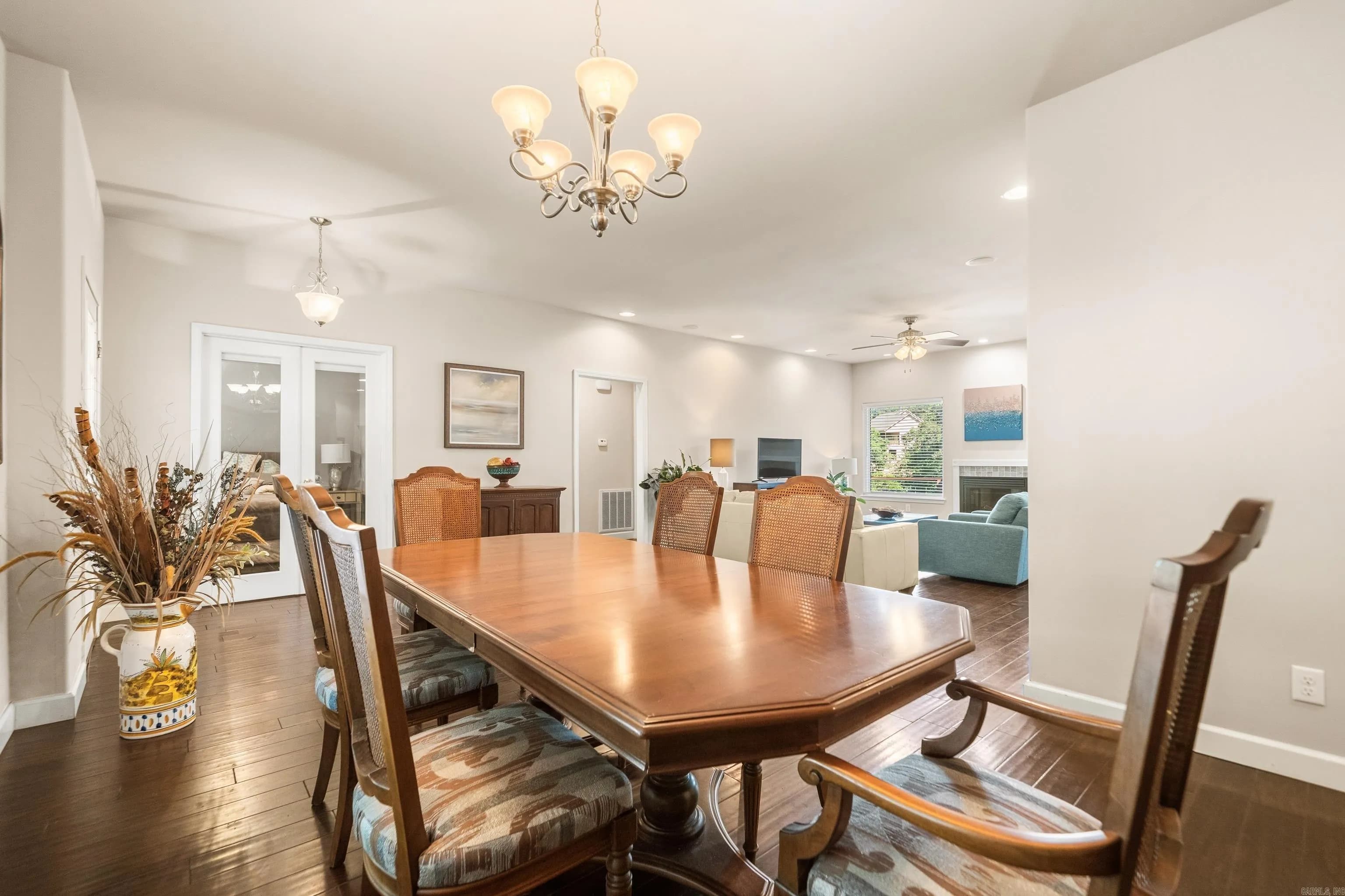 Property at 415  Kirschwood dr - Image 18
