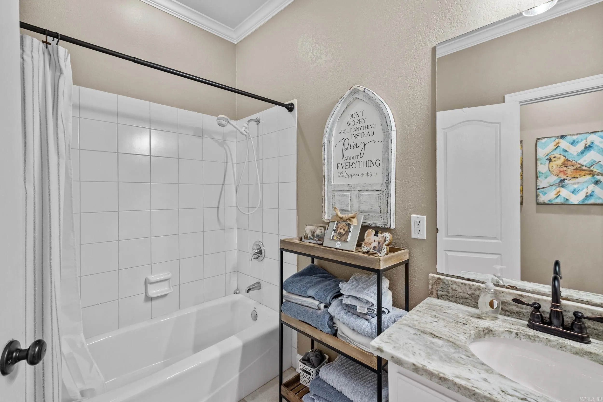 Property at 114  Ledgestone - Image 31