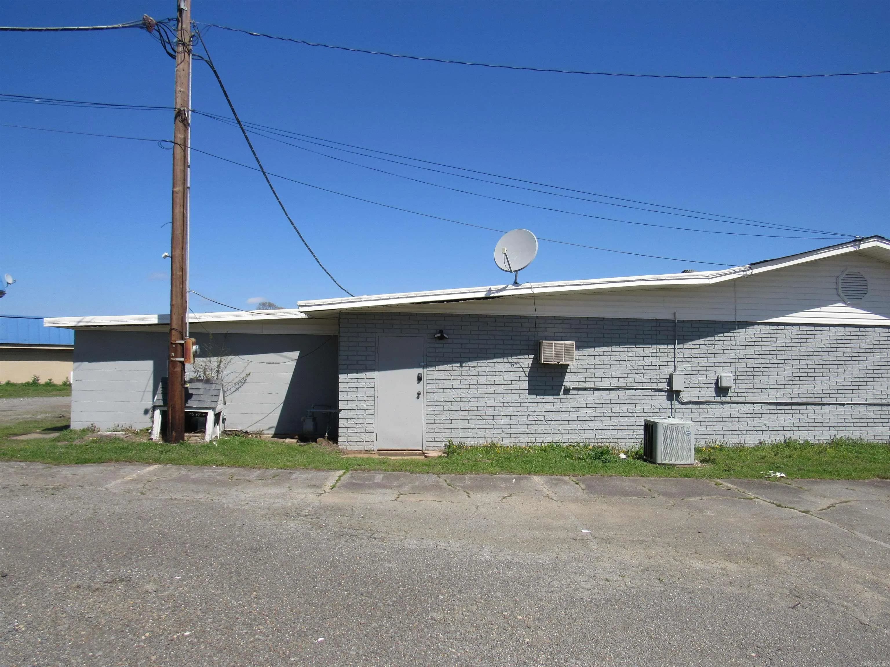 Property at 1400  John harden  Formerly Aps Sea - Image 11