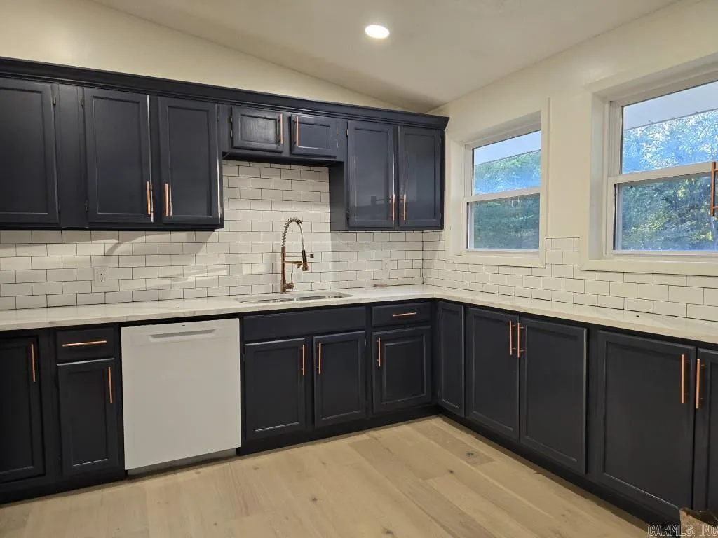 Property at 192  Sfc 322 - Image 6