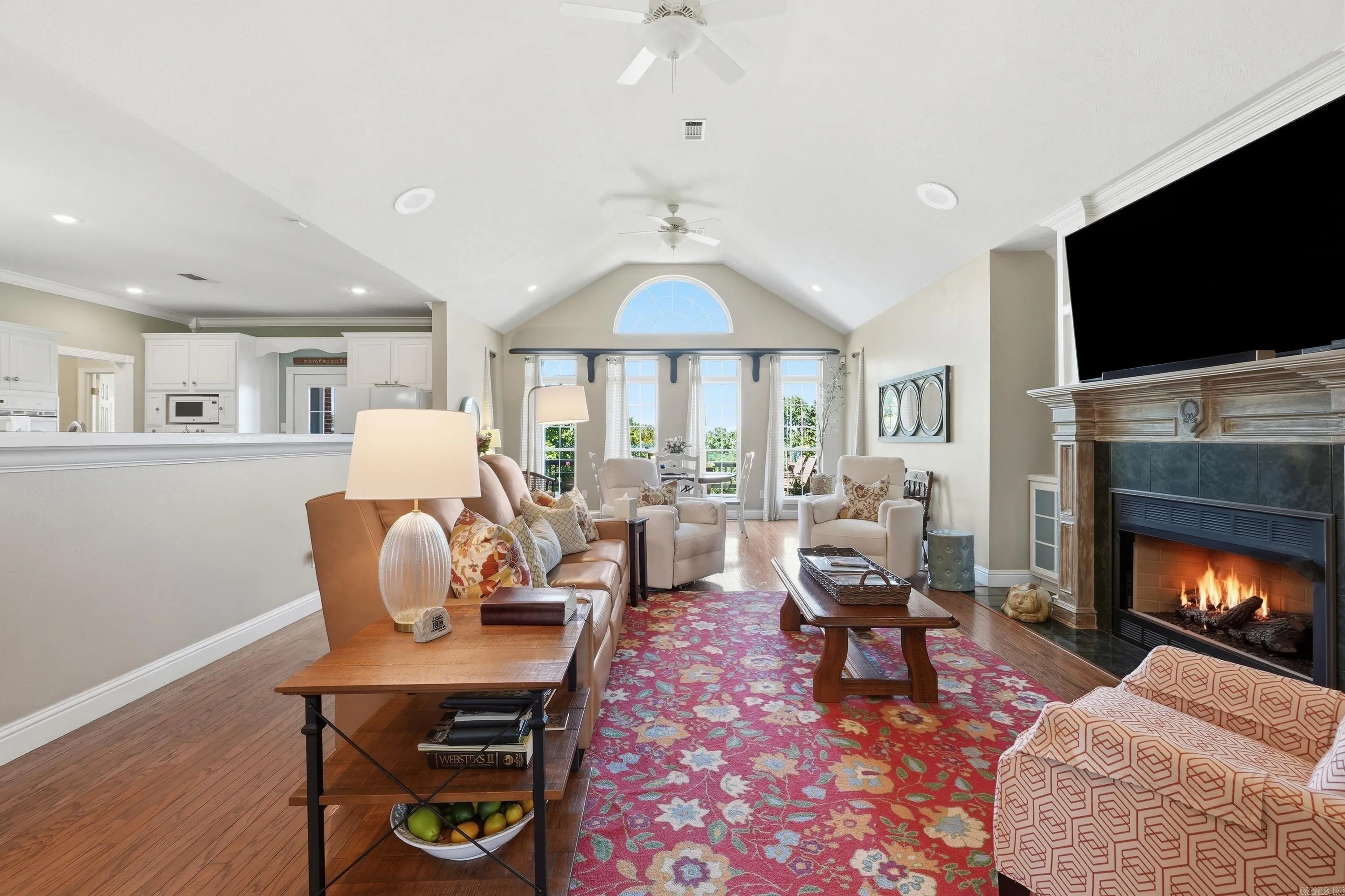 Property at 2560  Pinnacle ridge - Image 11