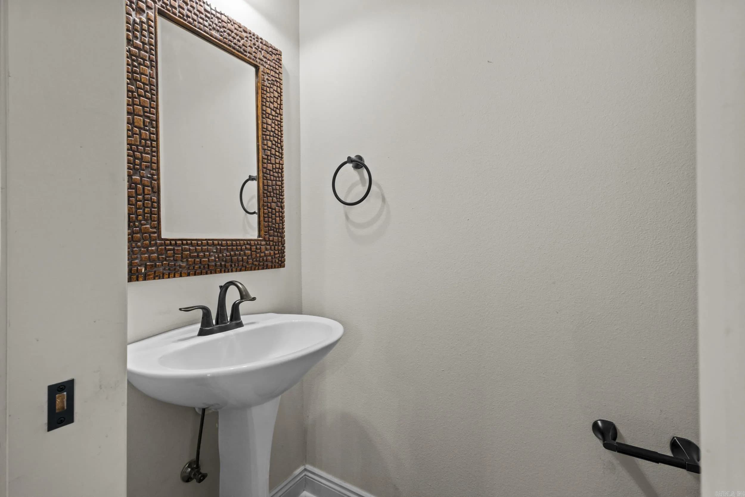 Property at 409  Cobblestone dr - Image 23