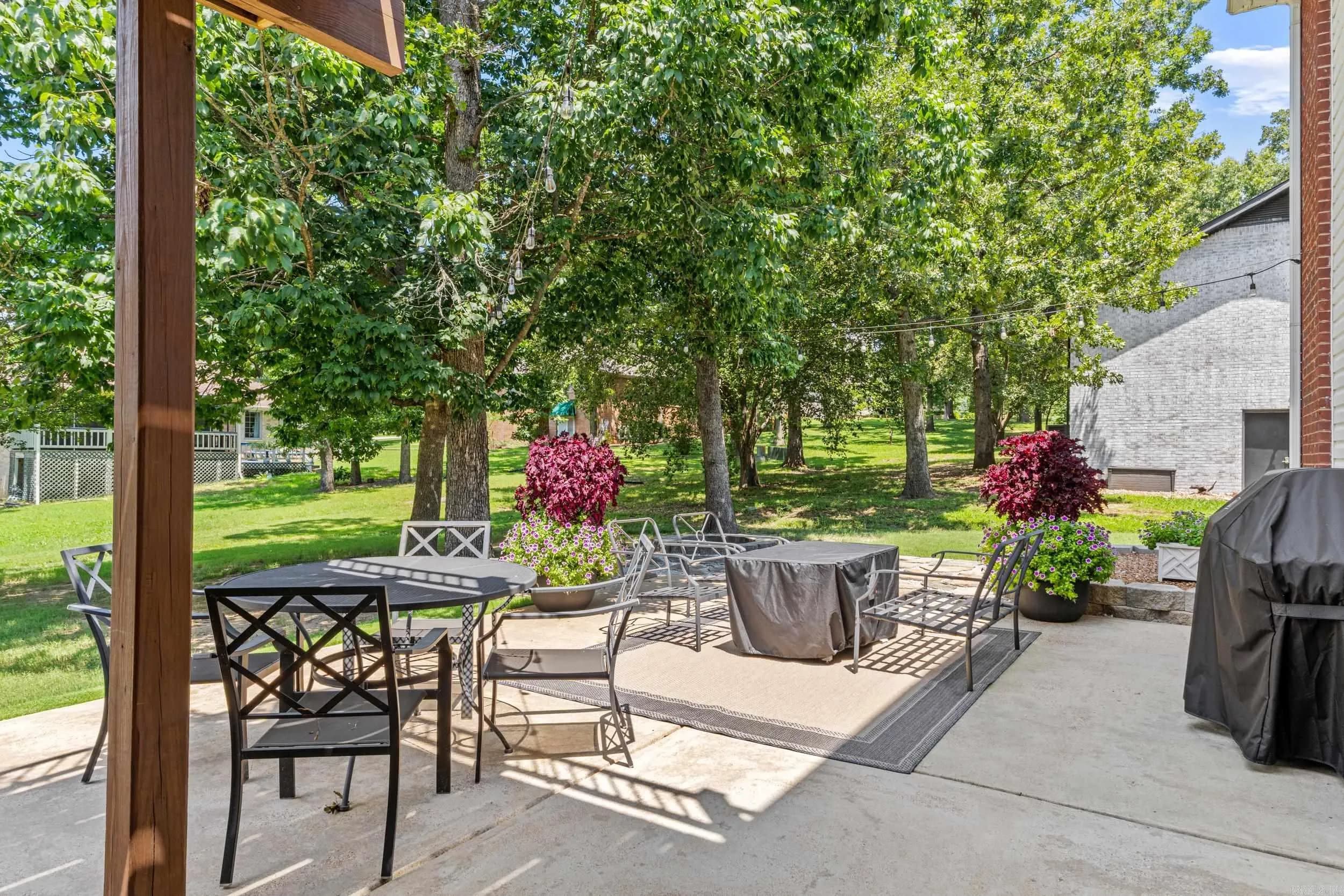 Property at 2027  Shadow oak drive - Image 41