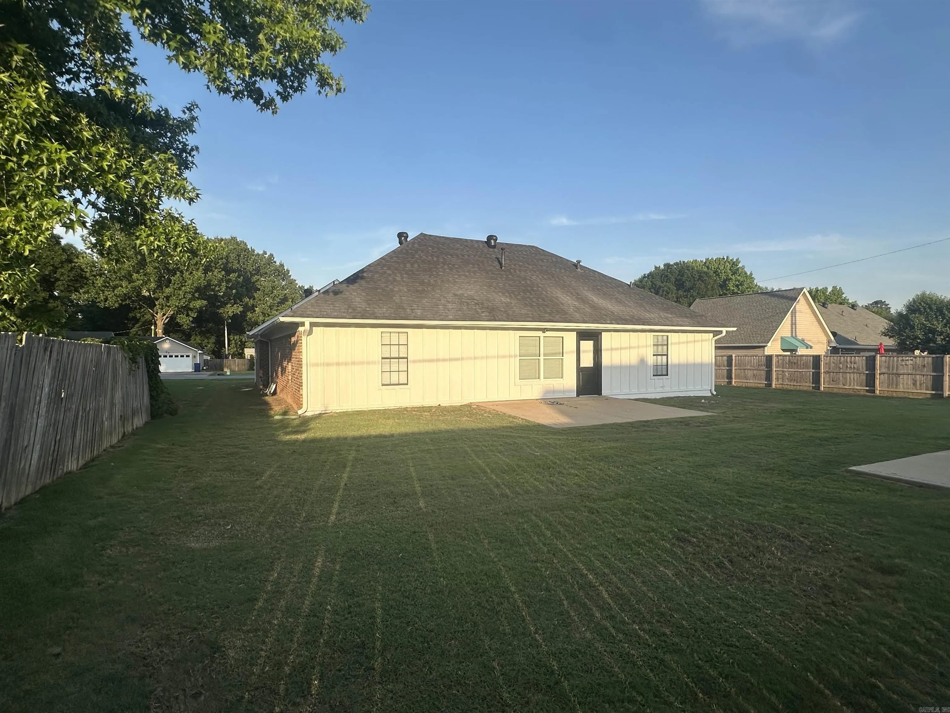 Property at 21  Crestwood - Image 43