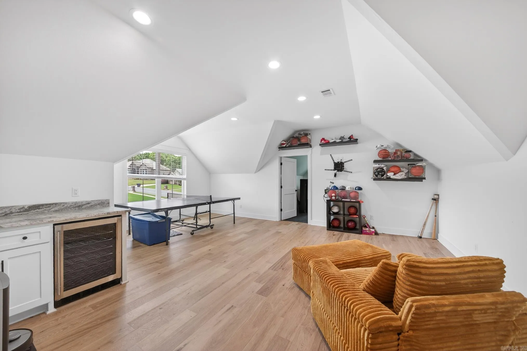 Property at 1586  Calcutta - Image 39