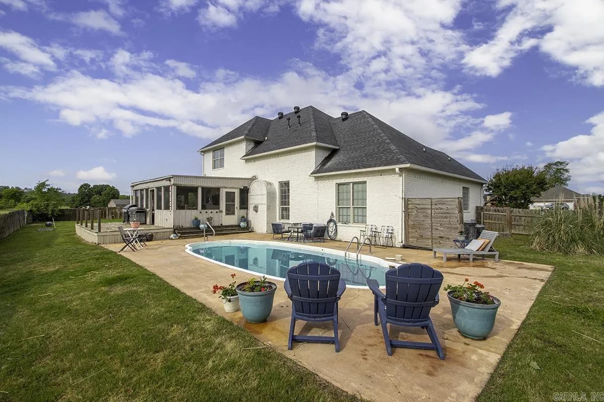 Property at 13  River - Image 33
