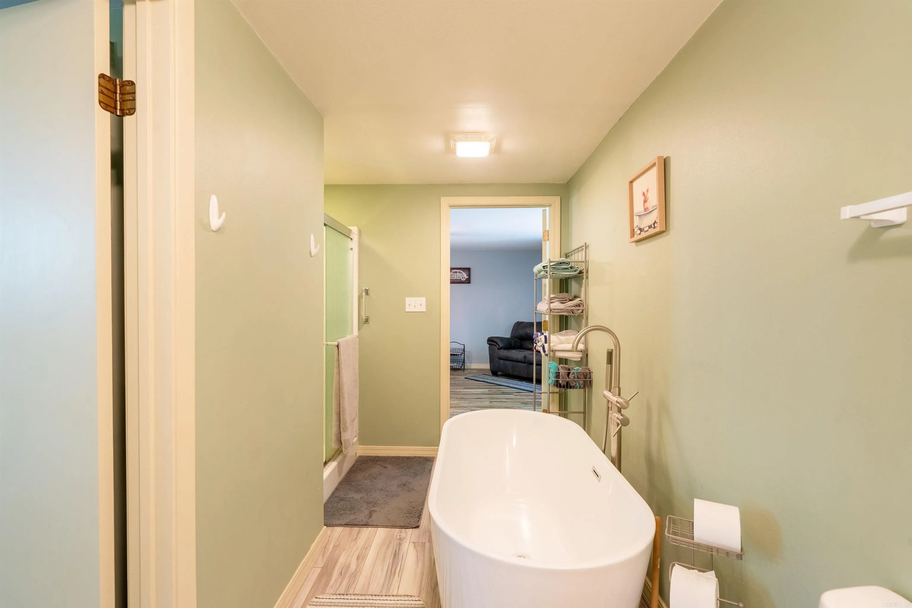 Property at 129  Jordan - Image 20