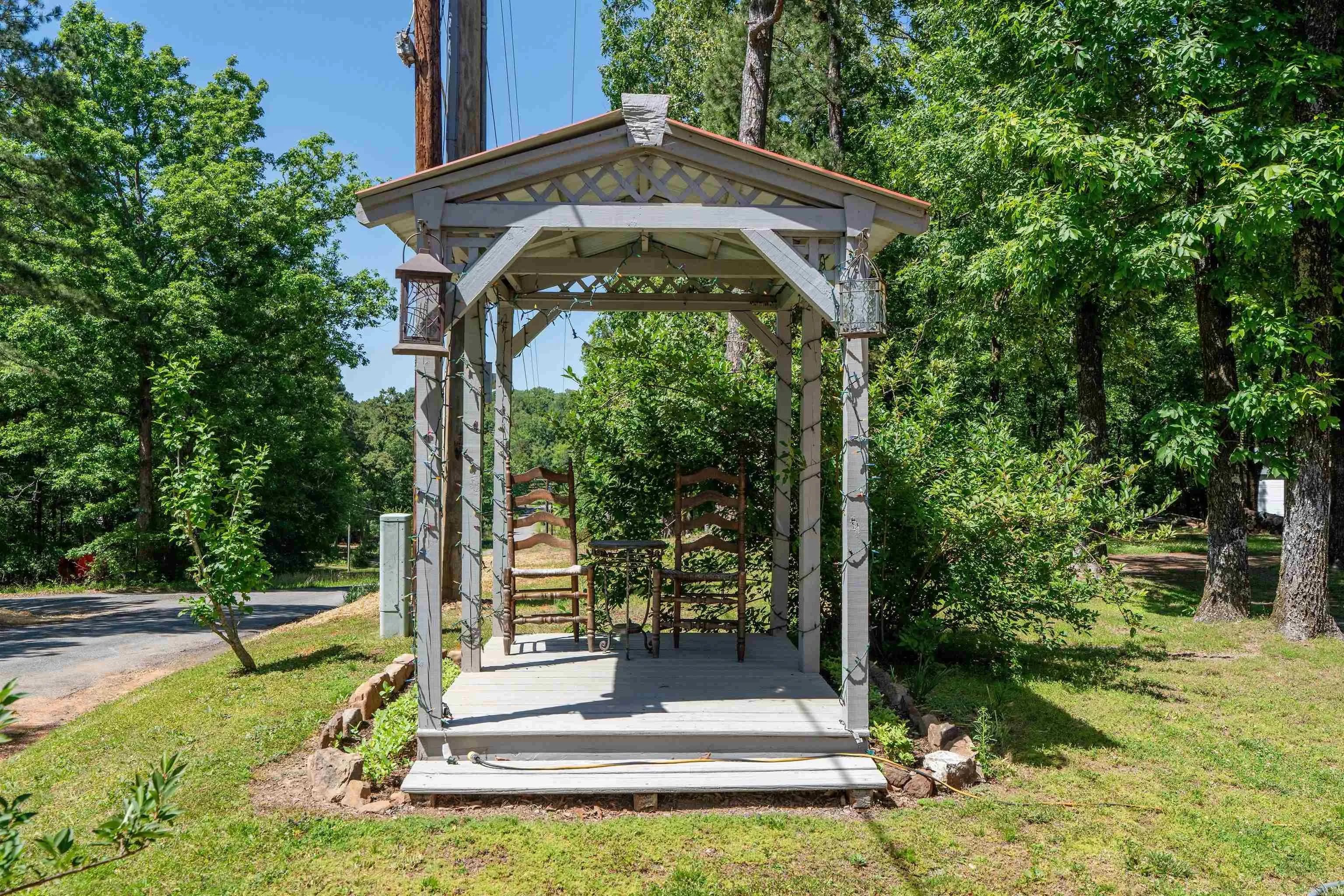 Property at 129  Jordan - Image 38