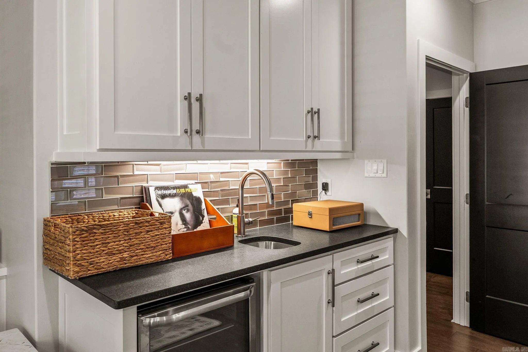 Property at 2809 N Fillmore - Image 44