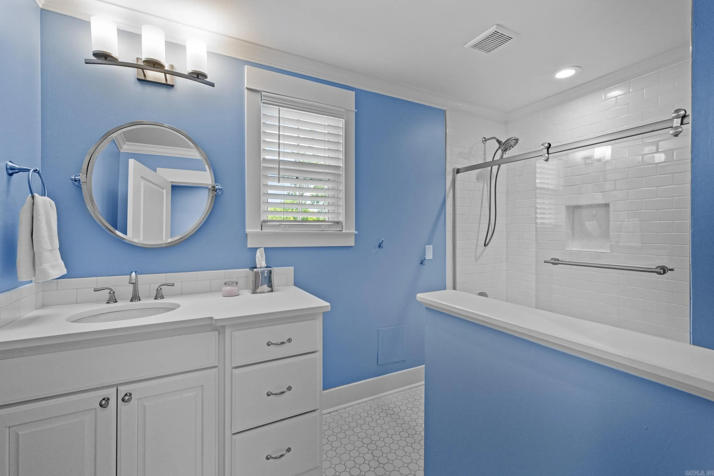 Property at 524  Midland - Image 40