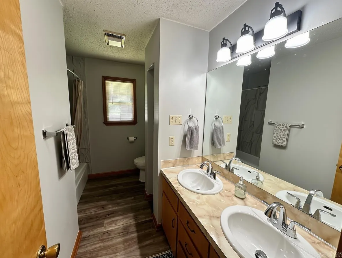 Property at 4401  Peeler bend - Image 20