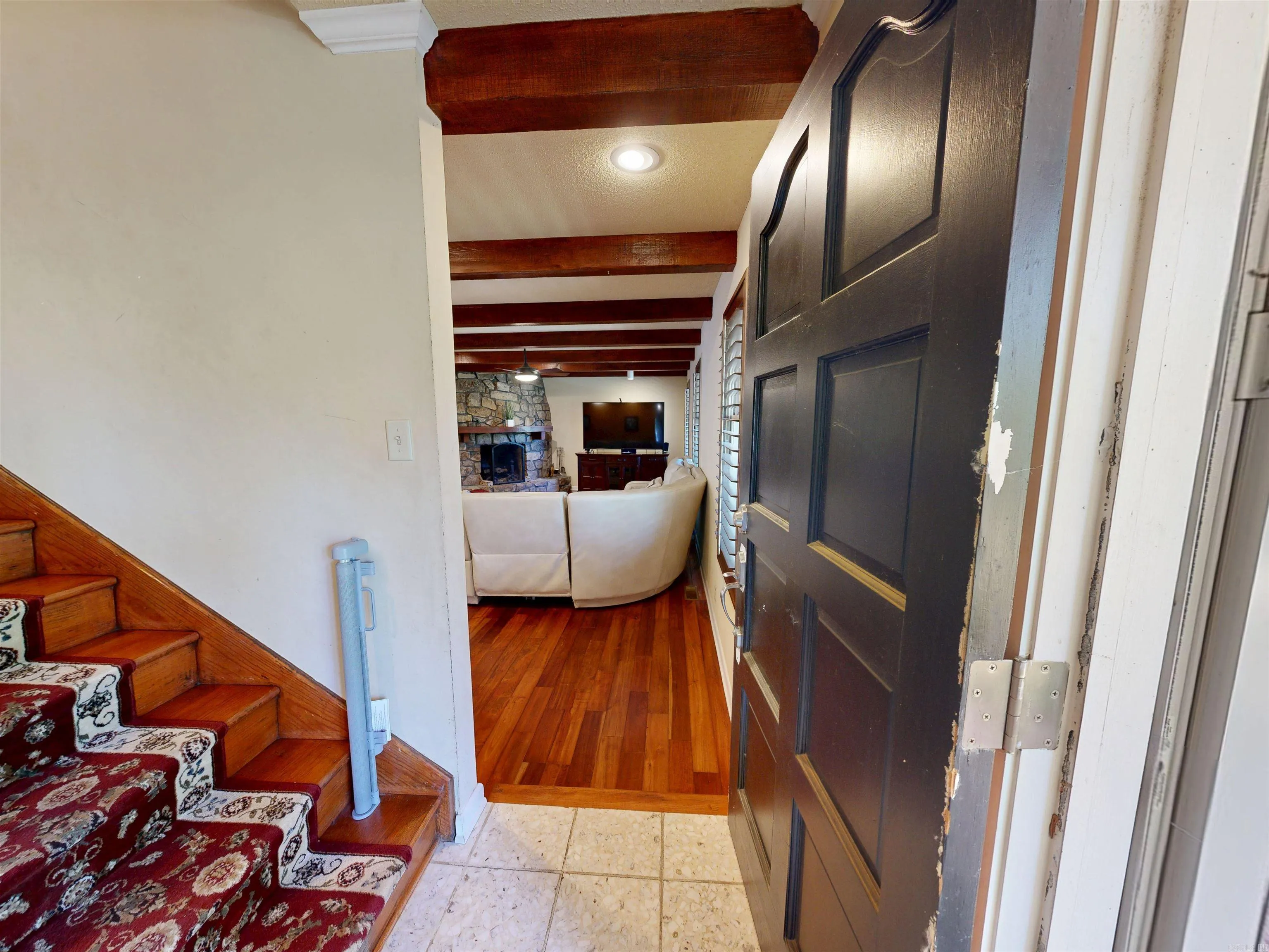 Property at 112  Leigh - Image 44