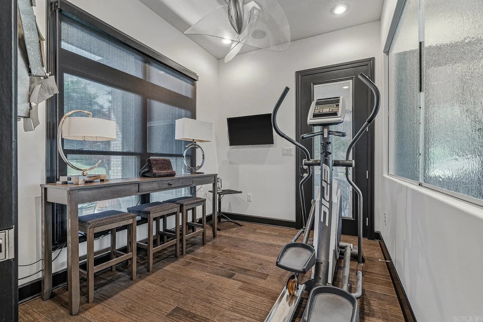 Property at 4208 W Kingshighway - Image 38